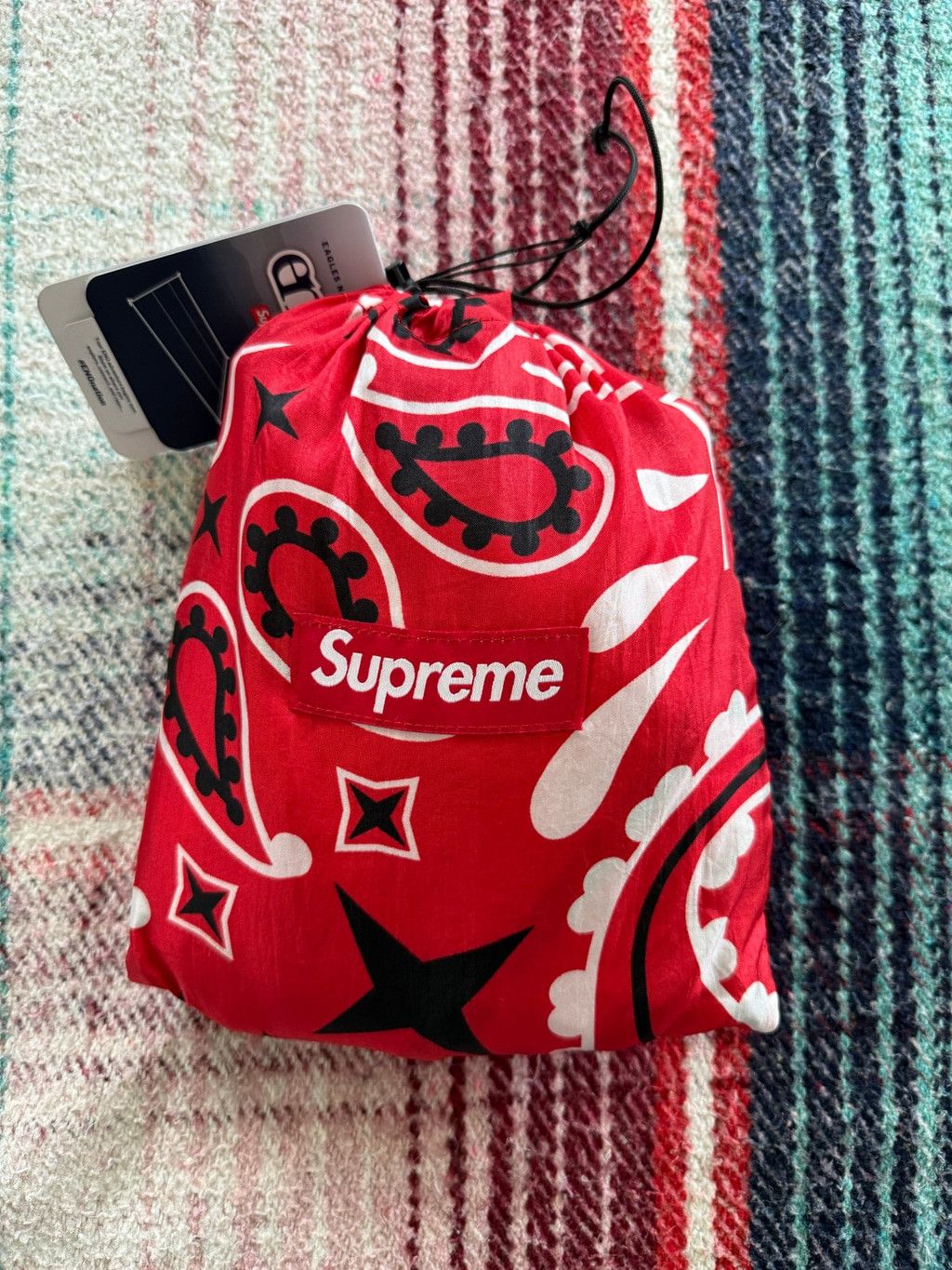 Supreme Supreme Eno Islander Nylon Blanket RARE | Grailed
