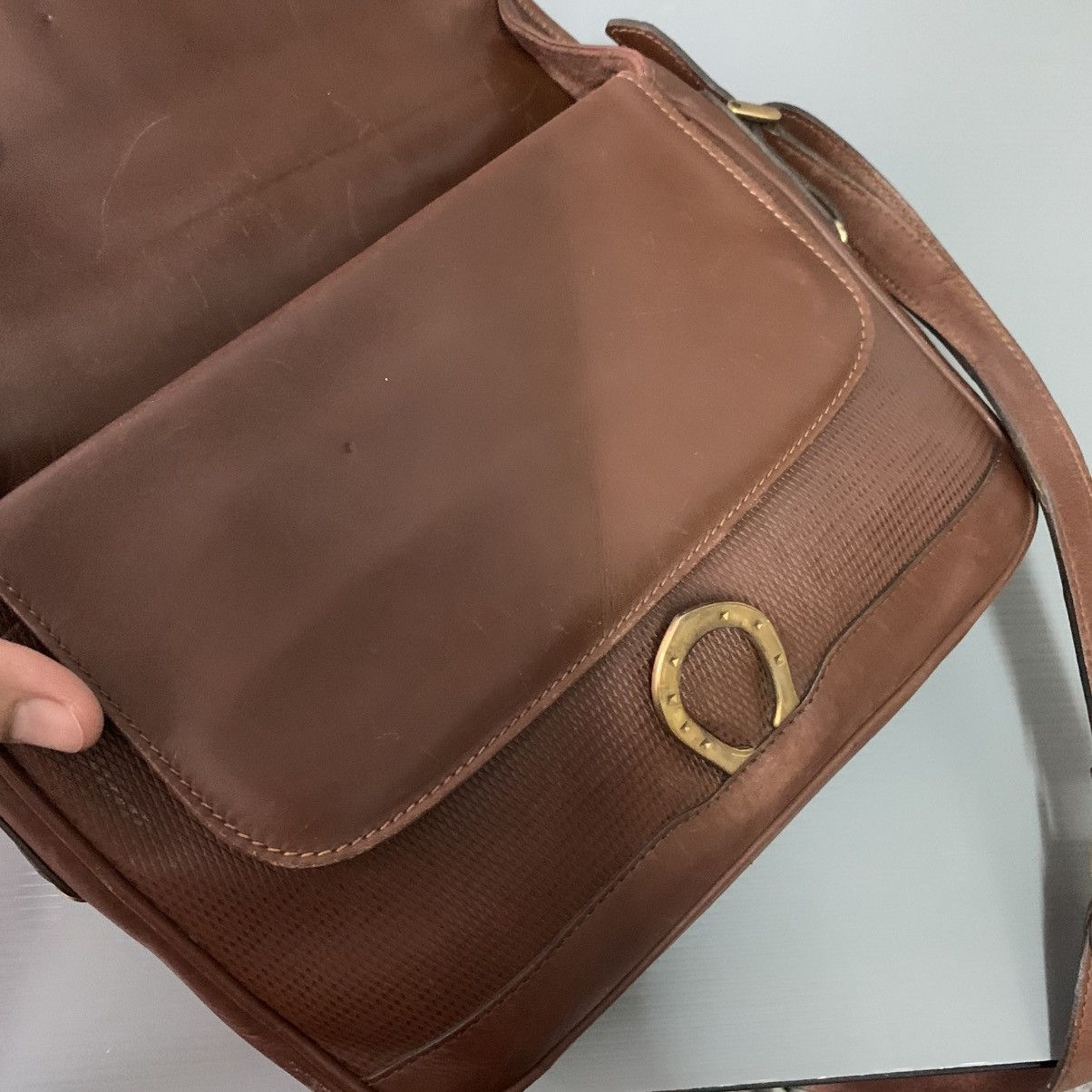 Gucci Gucci Vintage Leather Slingbag Size ONE SIZE - 13 Thumbnail