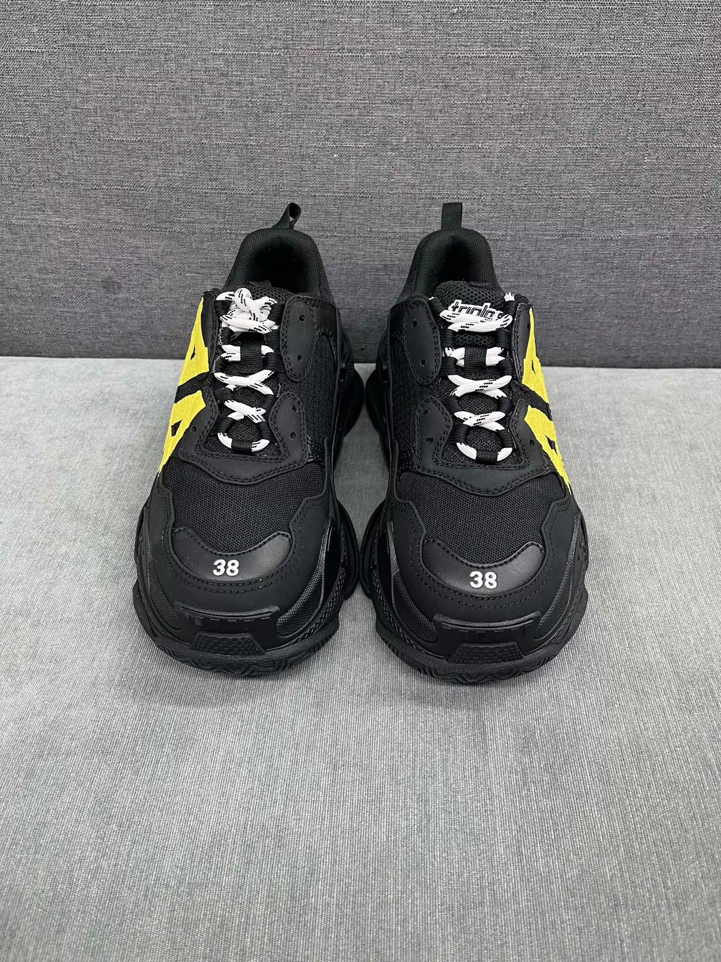 Balenciaga Balenciaga Triple S 25ss Black Yellow Double B 38 Size US 8 / IT 38 - 2 Thumbnail