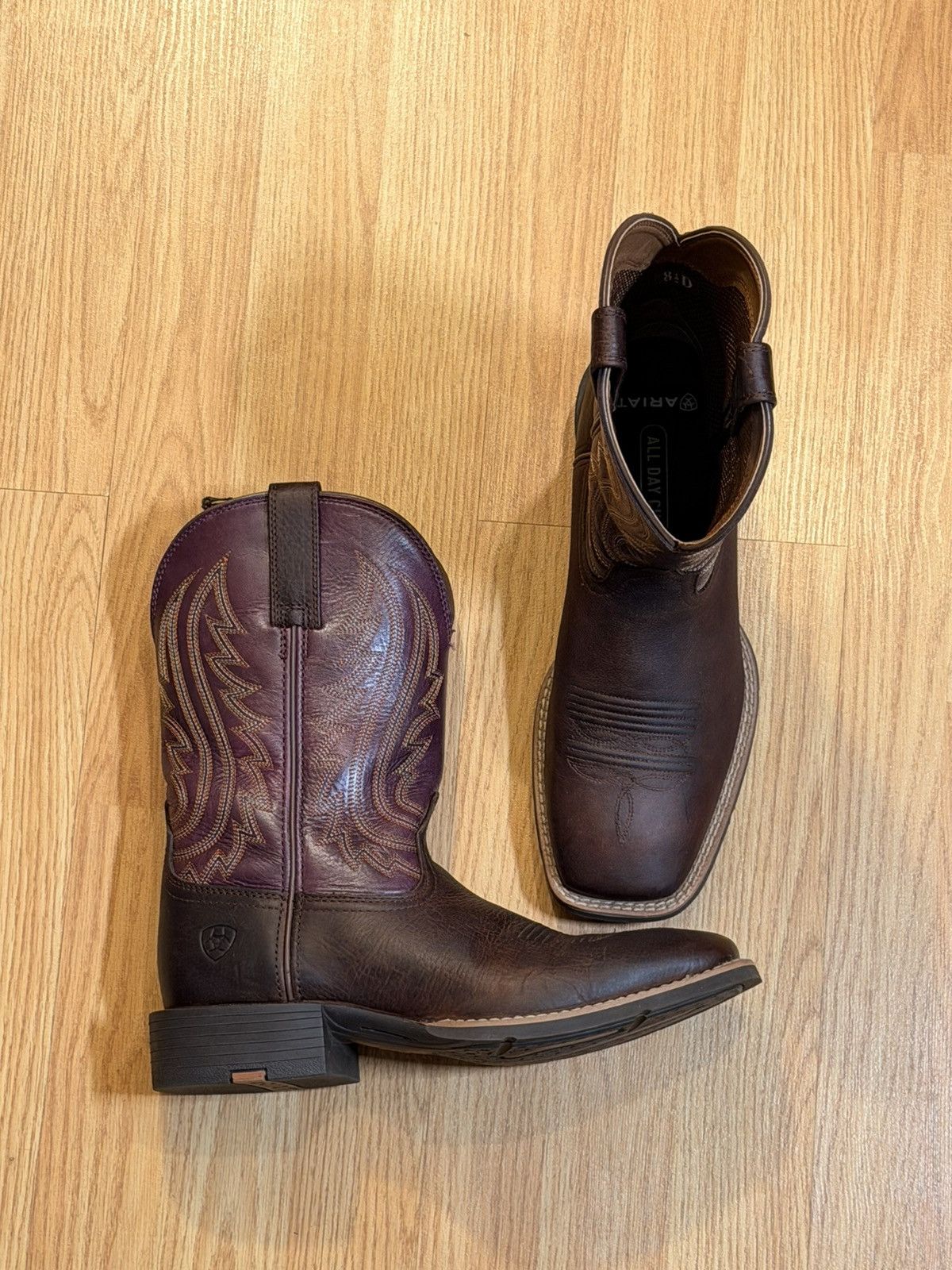 Ariat Ariat cowboy boots Size US 8.5 / EU 41-42 - 1 Thumbnail