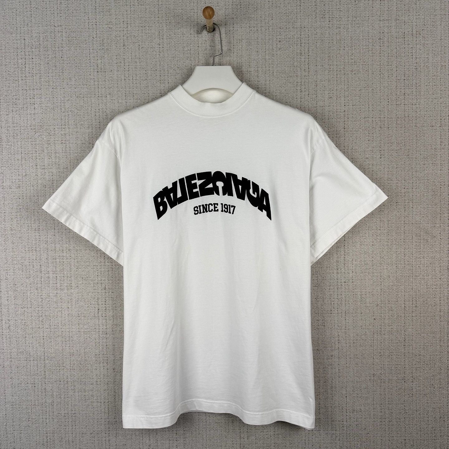 Balenciaga Balenciaga Logo T-Shirt Size S Size S / US 4 / IT 40 - 1 Thumbnail