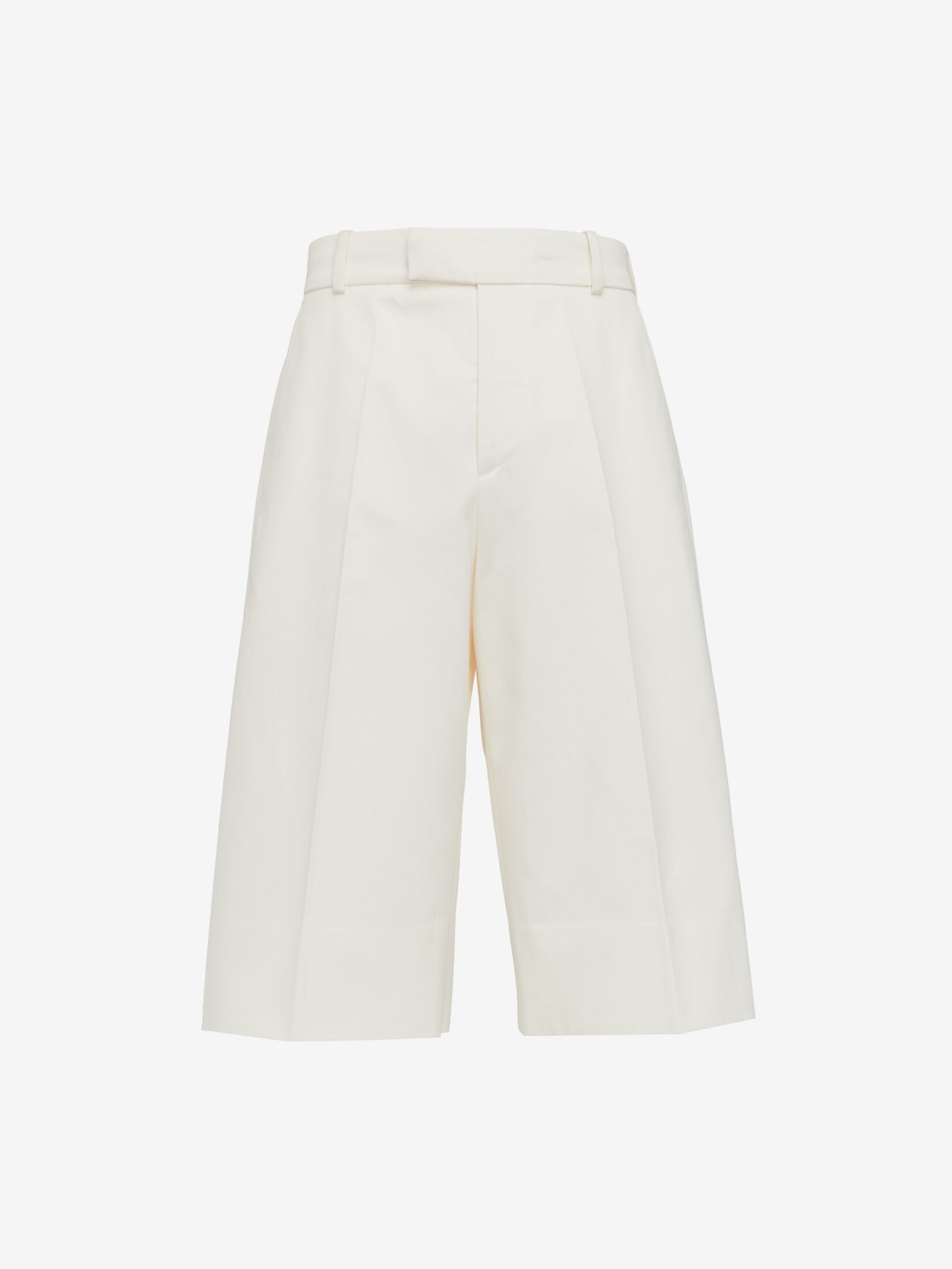 Alexander McQueen o1w1db10725 Pleated Baggy Shorts in White Size US 34 / EU 50 - 1 Thumbnail