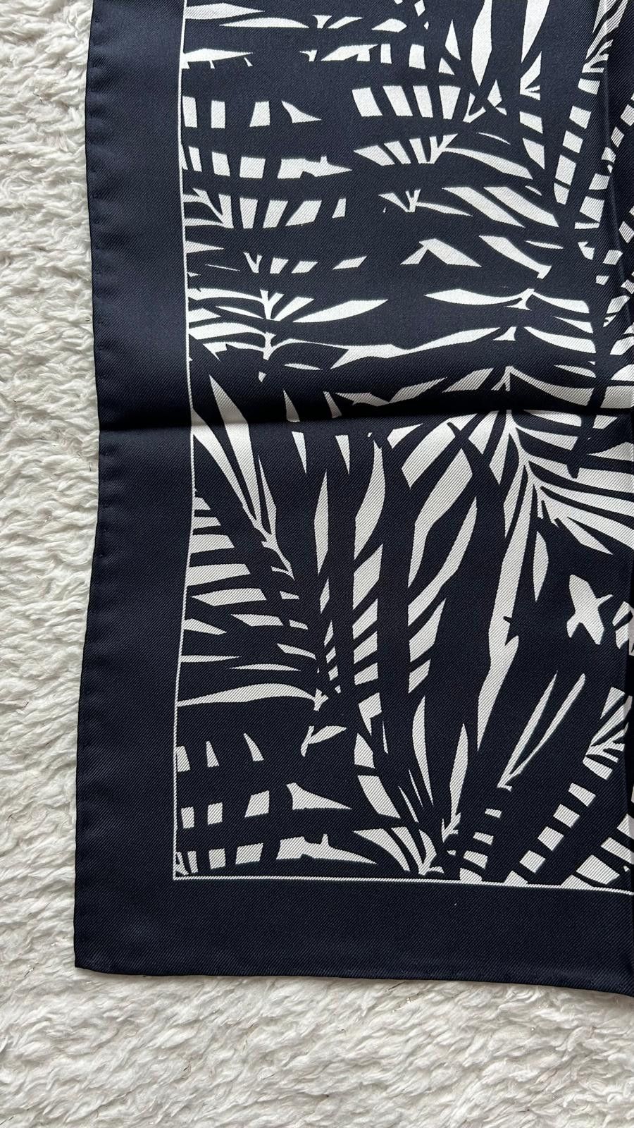 Hugo Boss Hugo Boss Graphic Scarf (New) Size ONE SIZE - 3 Thumbnail