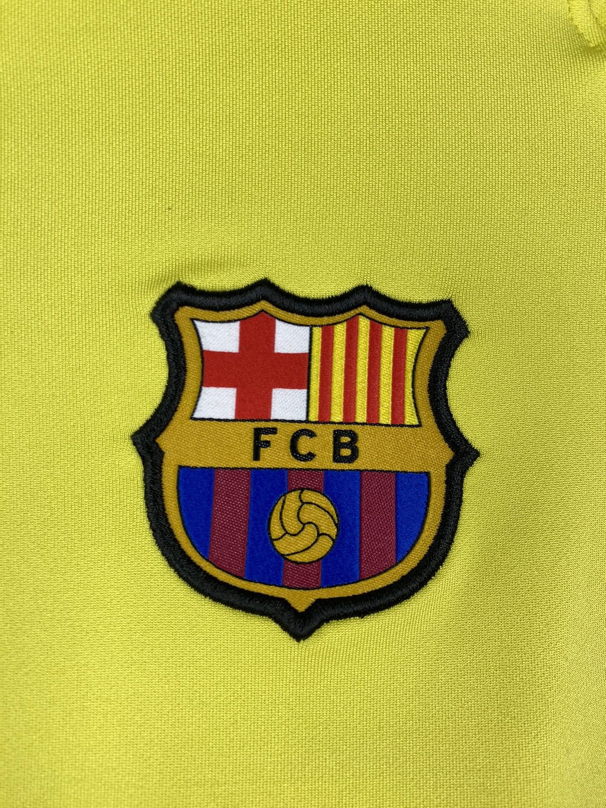 Nike Barcelona Strike Drill Top Nike Soccer Jersey Y2K Juventus Size US S / EU 44-46 / 1 - 3 Thumbnail