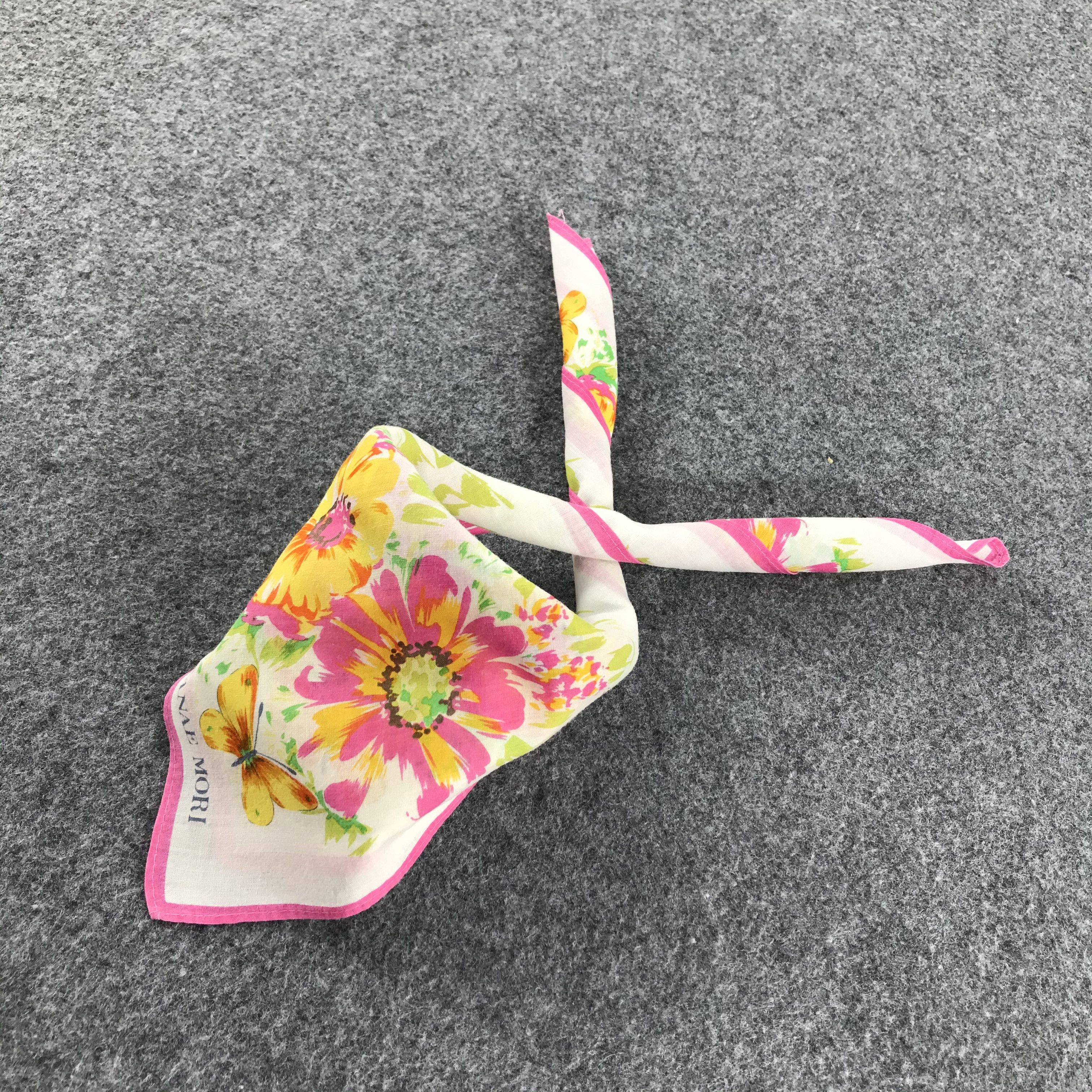 Hanae Mori Hanae Mori Handkerchief Neckerchief Bandana H580 Size ONE SIZE - 2 Thumbnail