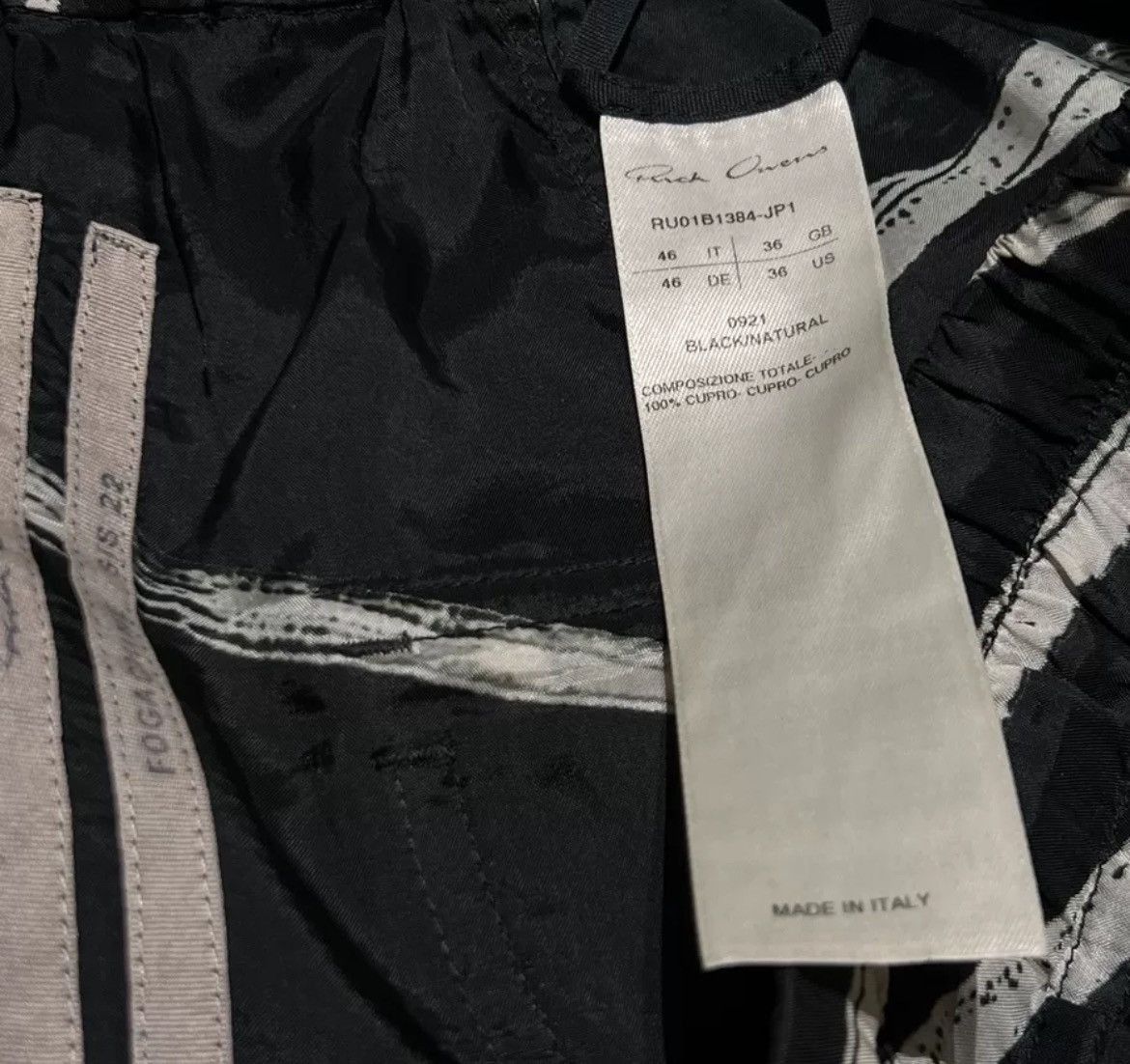 Other Rick Owens 22SS mainline black and white crotch shorts - DM Size US 34 / EU 50 - 5 Thumbnail