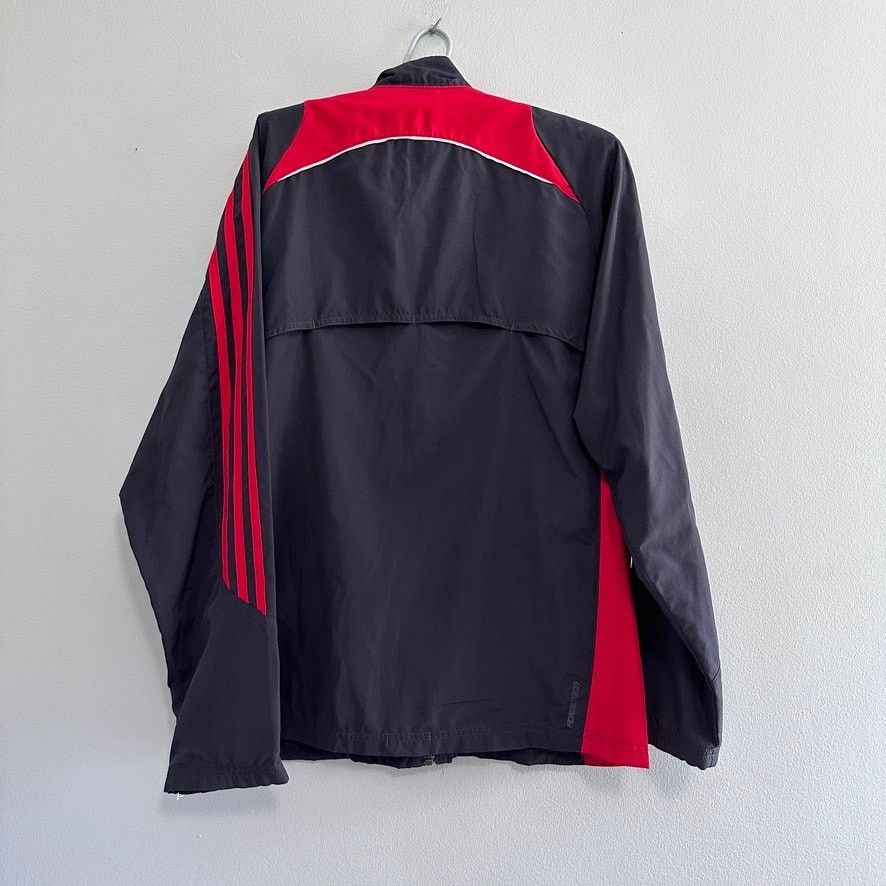 Adidas Adidas gray and red classic three stripe windbreaker size M Size US M / EU 48-50 / 2 - 3 Thumbnail