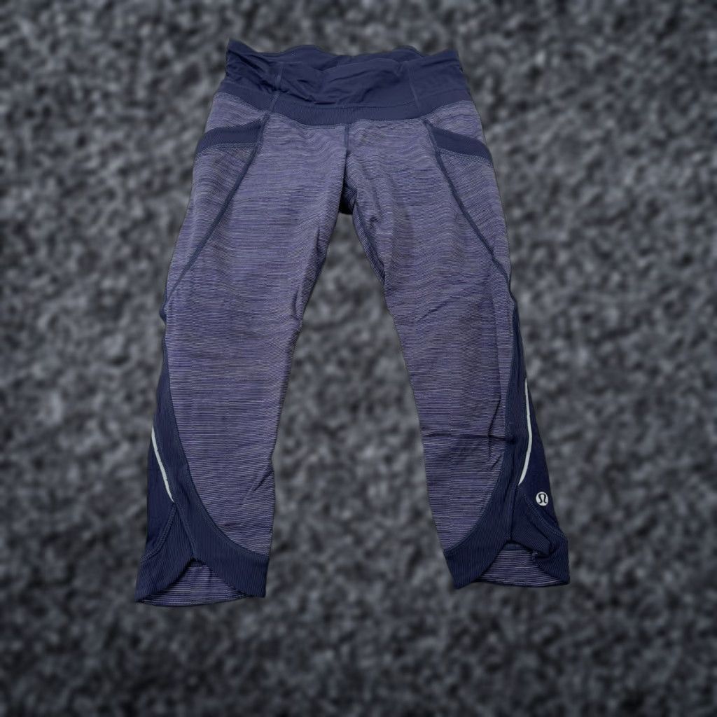 Lululemon Lululemon Leggings Chase Me Crop Size 6 Purple Blue 18” Striped Womens Size 28" / US 6 / IT 42 - 1 Thumbnail