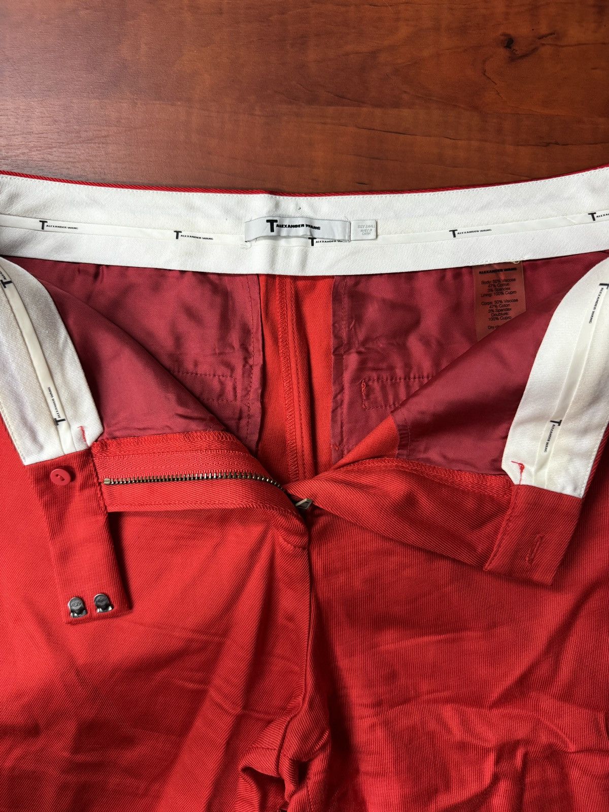 Alexander Wang T by Alexander Wang Red Tailored Shorts Size 26" / US 2 / IT 38 - 3 Thumbnail