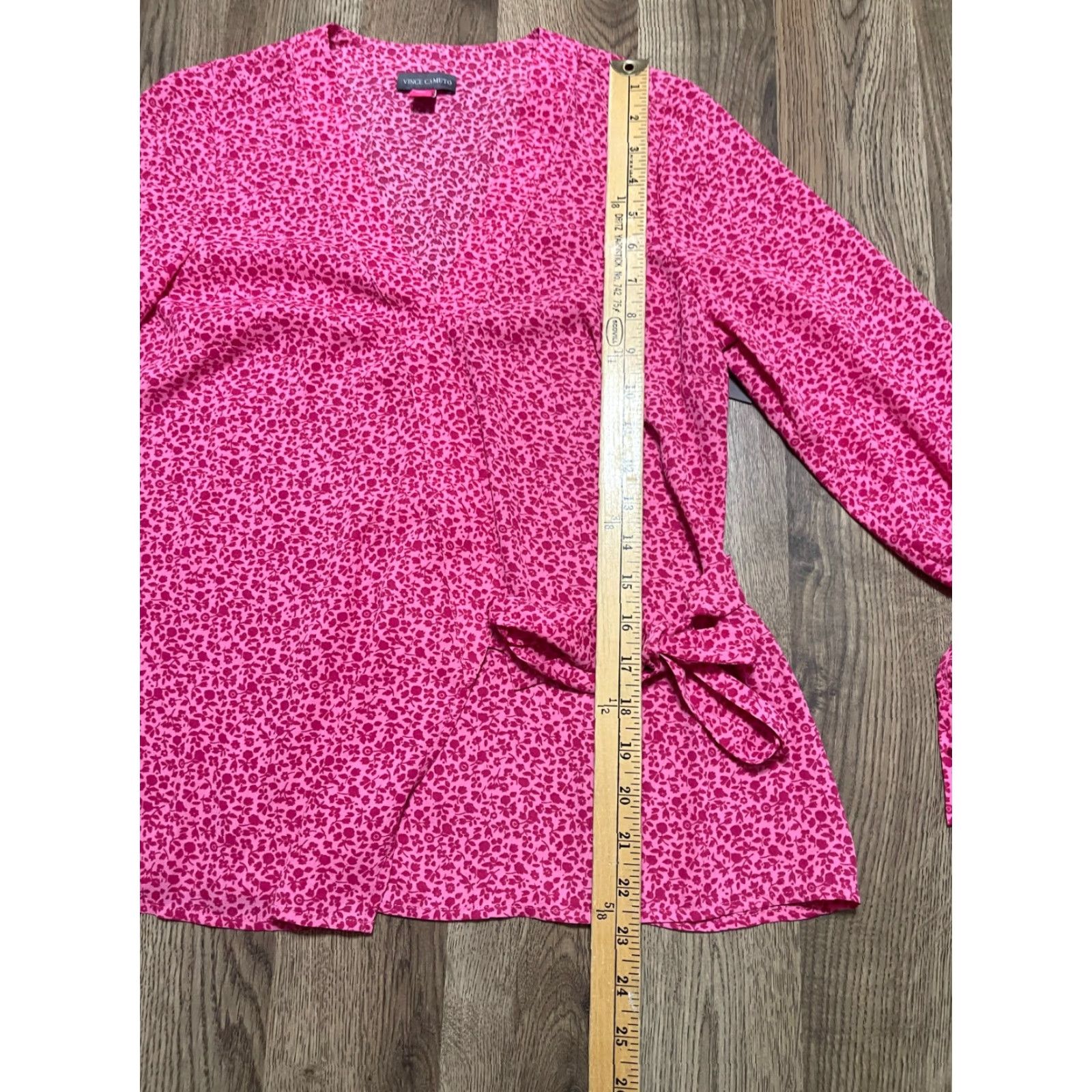 Vince Camuto Vince Camuto Blouse Women's XS Pink Floral Long Sleeve Button Up NWT Size XS / US 0-2 / IT 36-38 - 7 Thumbnail