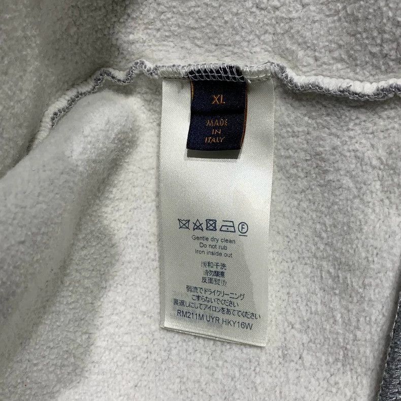 Louis Vuitton Louis Vuitton Embroidered incongruous logo sweatshirt 2503- Size US XL / EU 56 / 4 - 7 Thumbnail