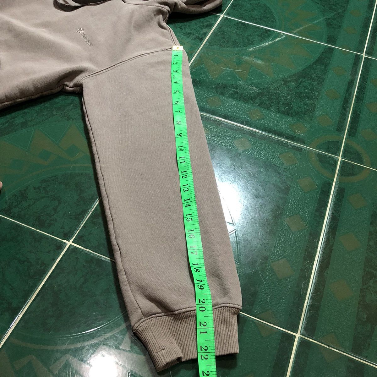 Snow Peak Snow Peak Minimalistic Small Embroidered Logo Hoodie Size US XS / EU 42 / 0 - 11 Thumbnail