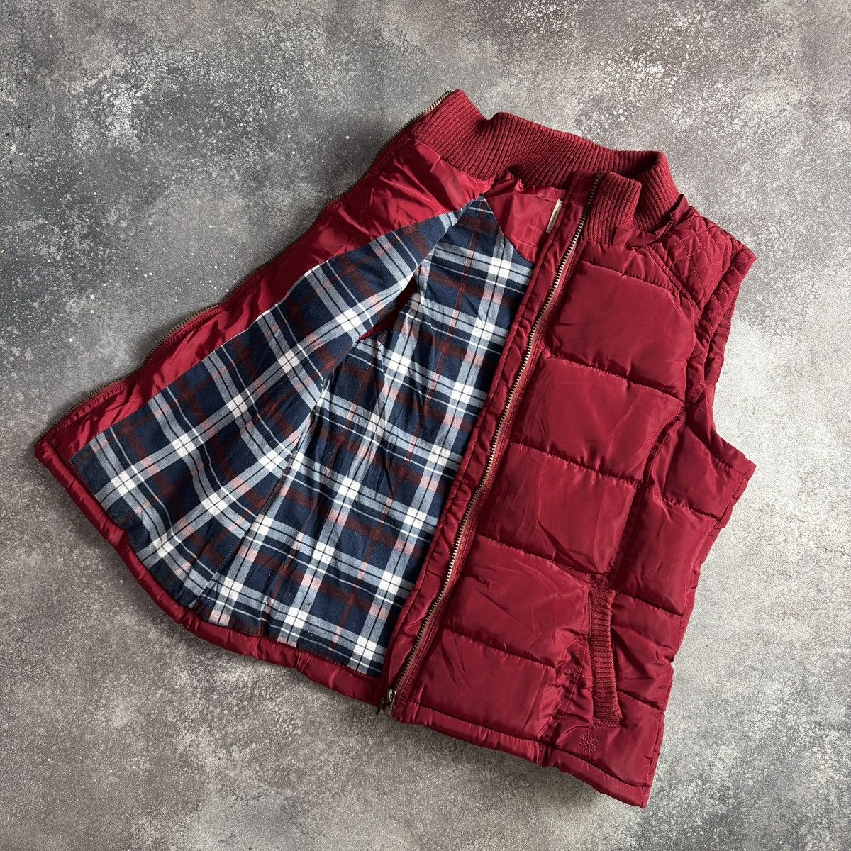 If Six Was Nine Japanese Style Vintage Y2K Grunge Puffer Vest Size M / US 6-8 / IT 42-44 - 1 Thumbnail