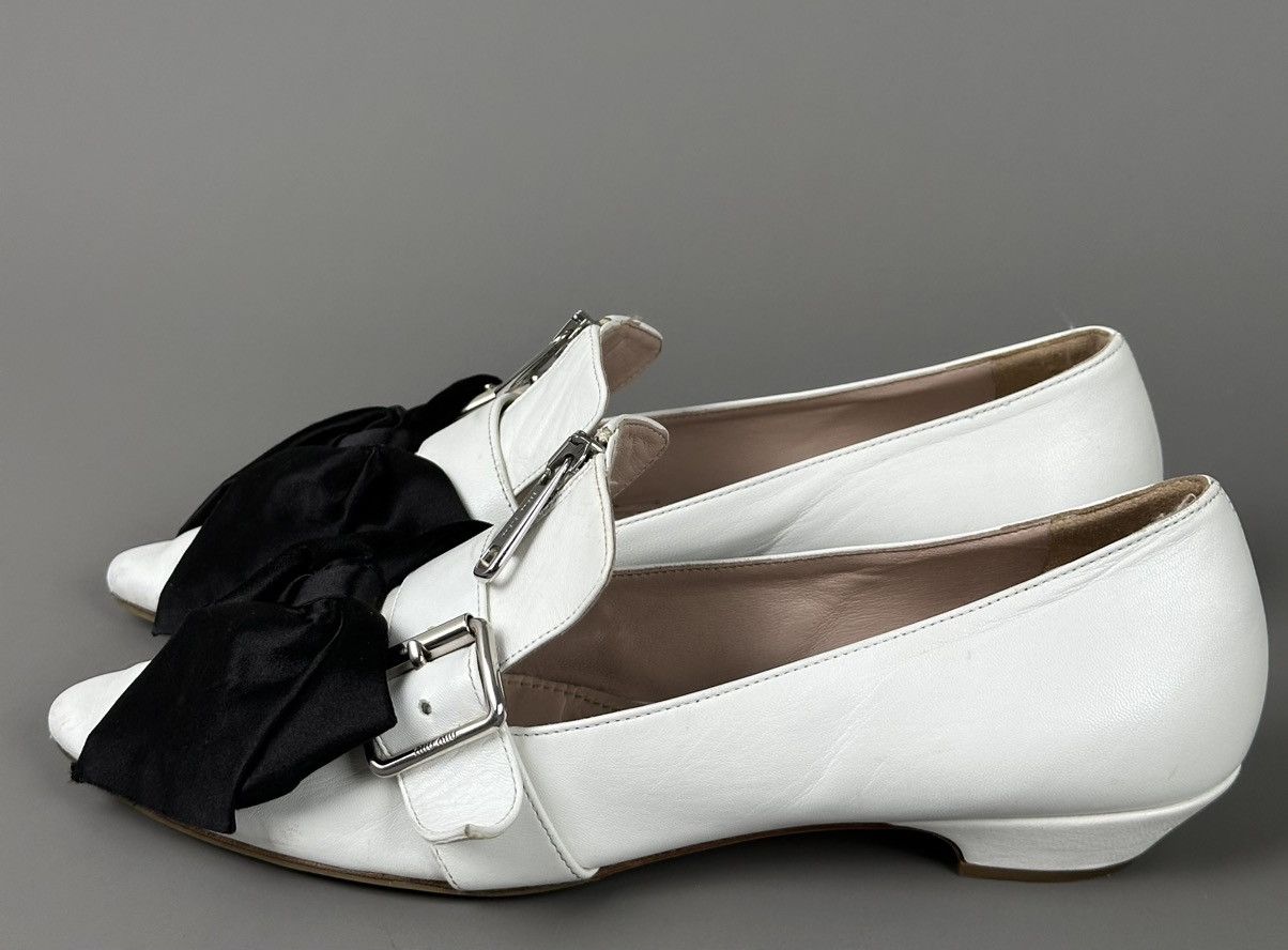 Miu Miu Miu Miu - Ballerinas Bow / Front Zipped Flats White Leather Size US 7 / IT 37 - 4 Thumbnail