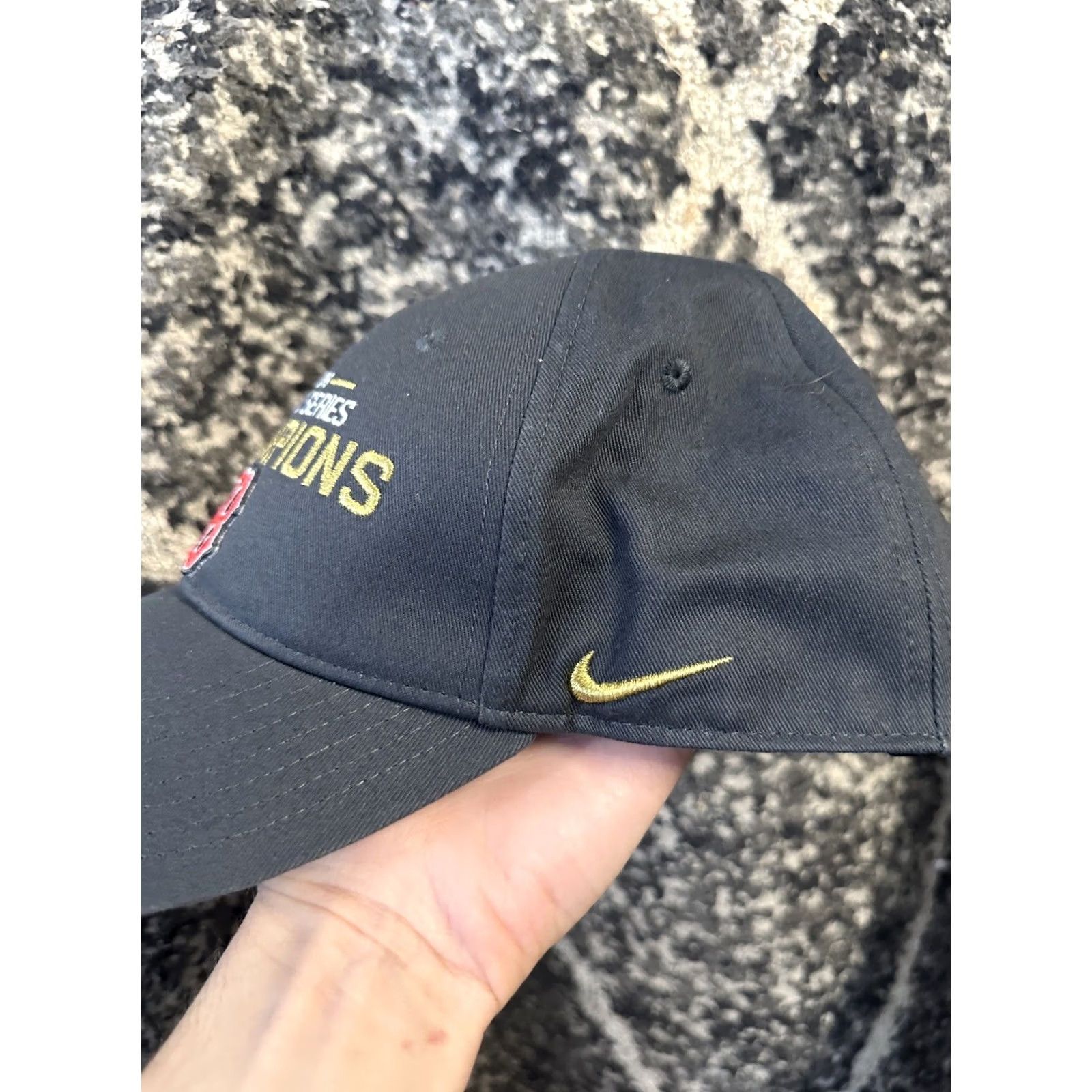Nike Boston Red Sox 2018 World Series Nike Adjustable Strap Hat Size ONE SIZE - 5 Thumbnail