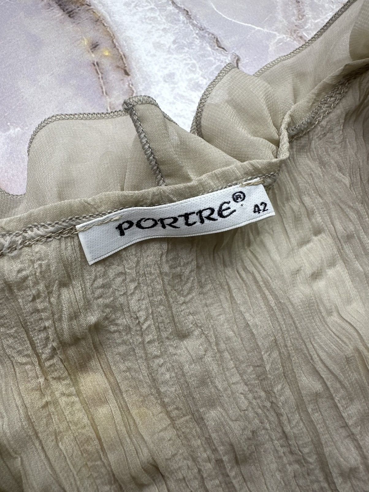 Japanese Brand Vintage Tank Top (E1) Size S / US 4 / IT 40 - 2 Thumbnail