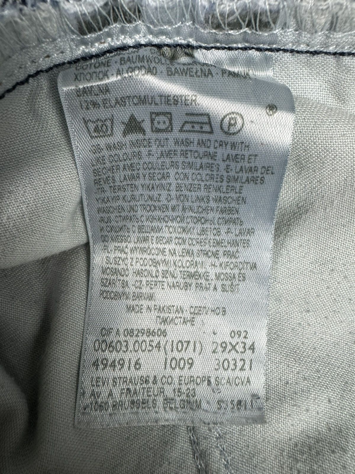 Levi's Vintage Y2K Levi’s 603 Slim Stretch Light Discontinued Jeans Size US 29 - 11 Thumbnail