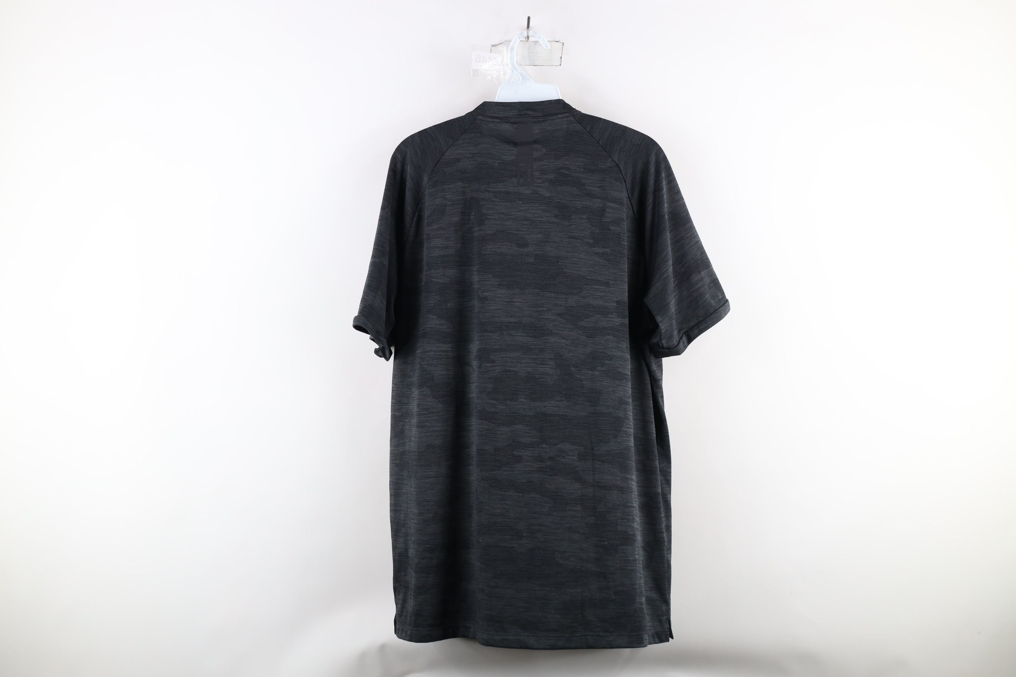 Nike × Vintage Nike Bowling State University Hockey Camouflage T-Shirt Size US L / EU 52-54 / 3 - 9 Thumbnail