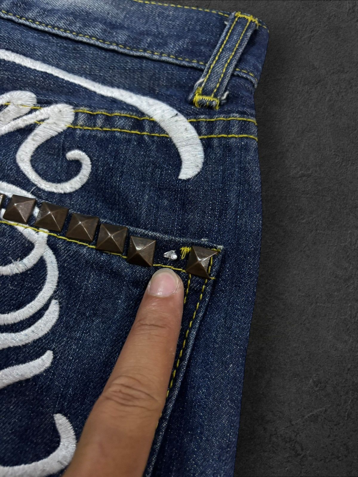 Christian Audigier Vtg Ed Hardy Christian Audigier Embroidered Studded Jeans Size US 32 / EU 48 - 11 Thumbnail