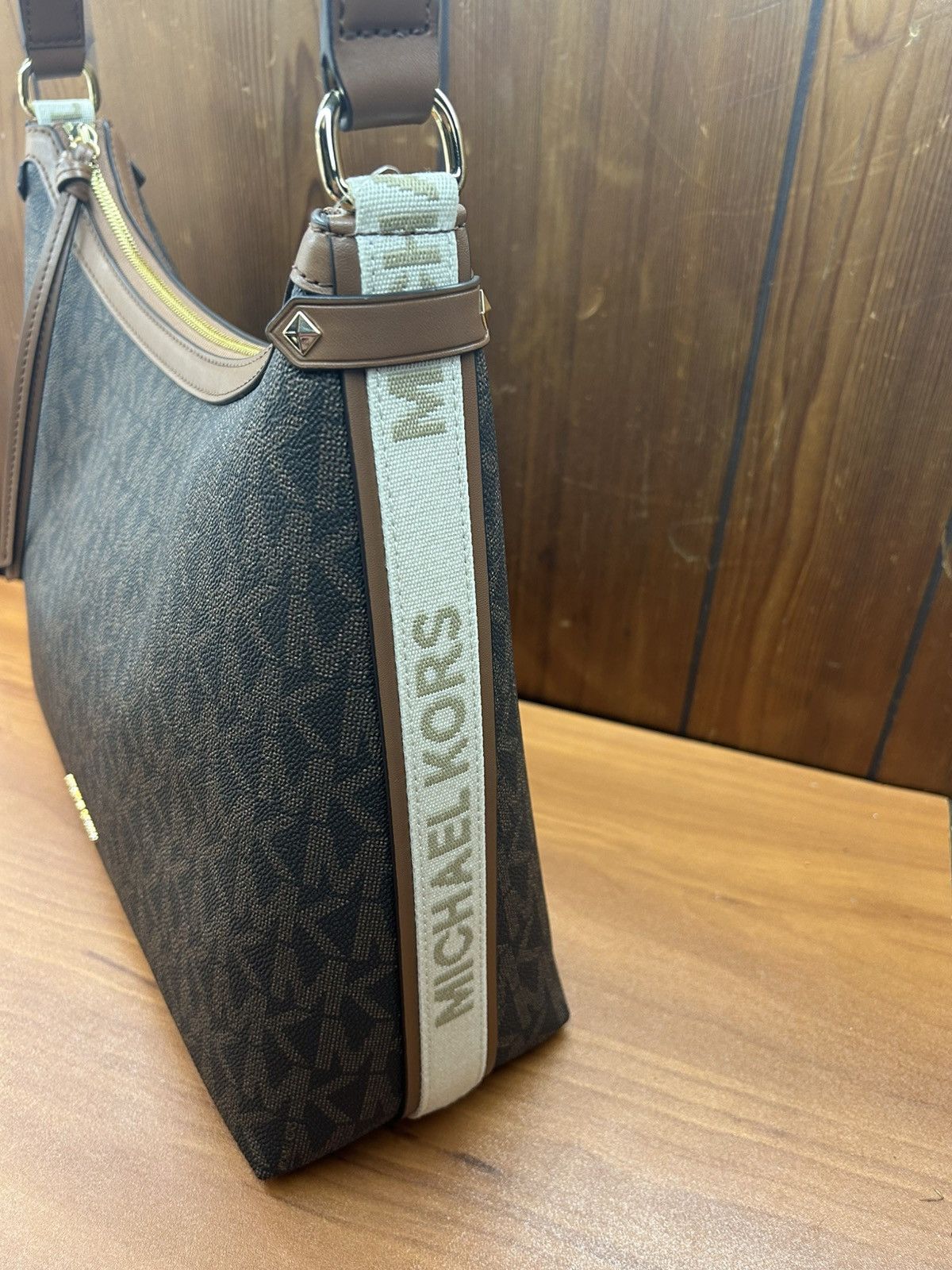 Michael Kors Michael Kors Maeve Logo Large Brown Hobo Tote Shoulder Bag Size ONE SIZE - 3 Thumbnail