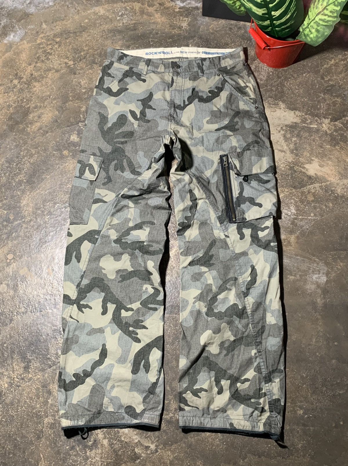 PPFM PPFM Camo Baggy Cargo Pants Size US 32 / EU 48 - 1 Thumbnail