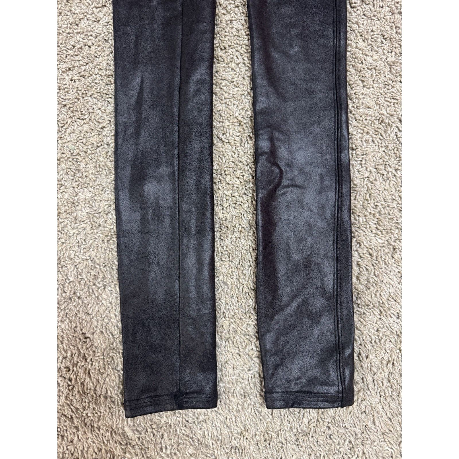 Spanx SPANX Faux Leather Shaping Contouring Sexy Leggings Black XS Size 26" / US 2 / IT 38 - 3 Thumbnail
