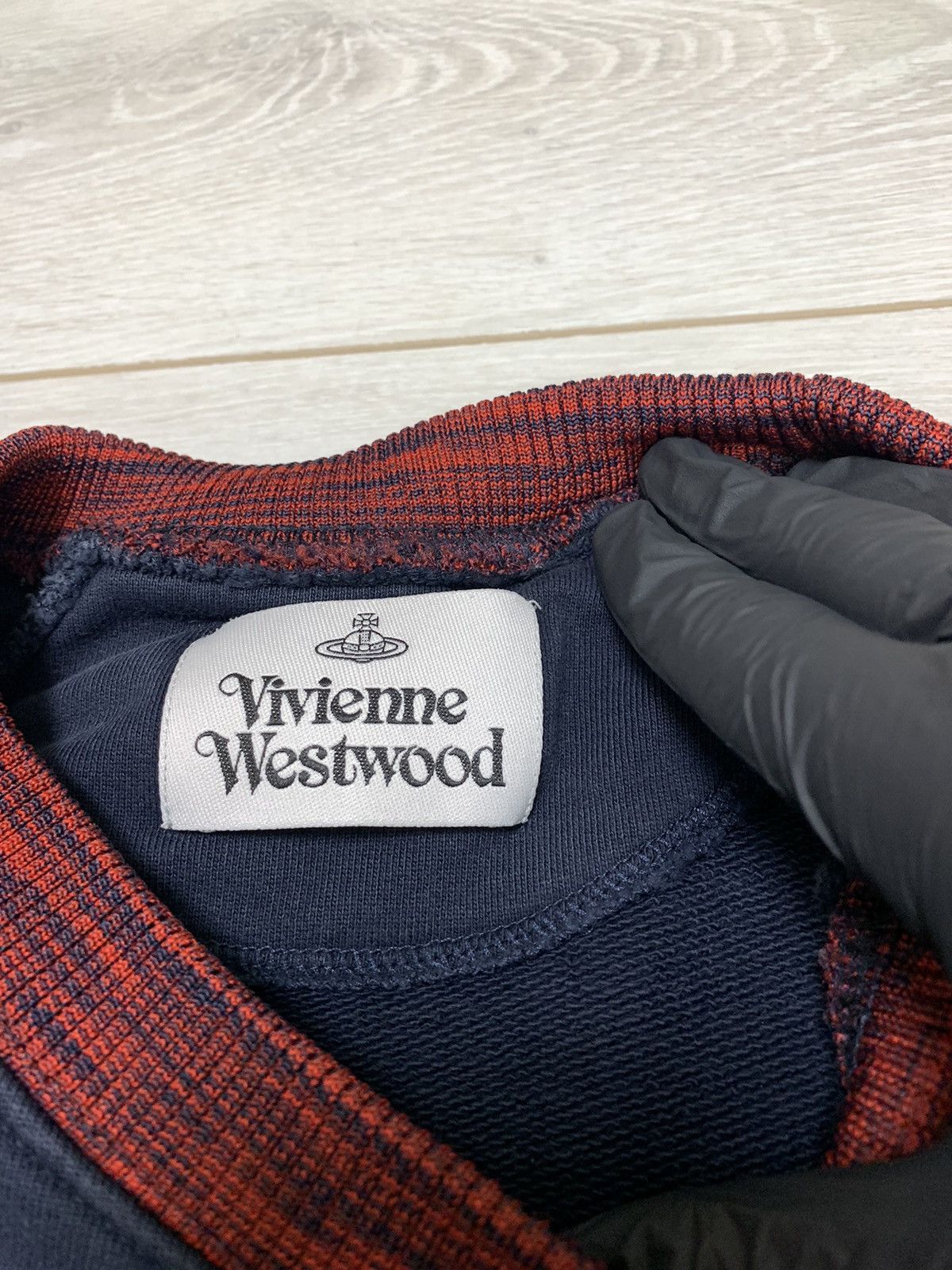 Vivienne Westwood Rare Vivienne Westwood We don't sell cheap things Sweatshirt Size US S / EU 44-46 / 1 - 13 Thumbnail