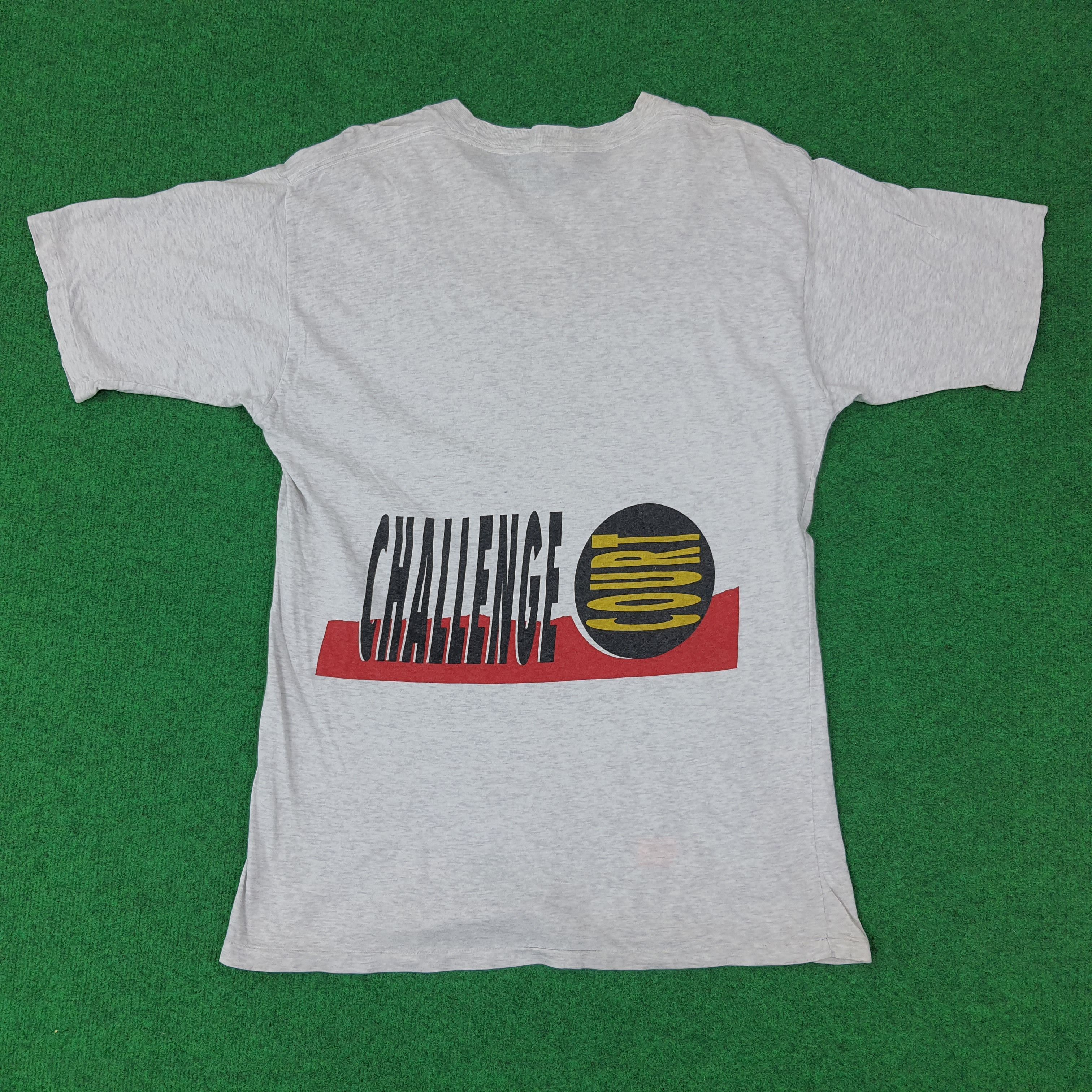 Vintage NIKE Challenge Court Tshirt C239N70