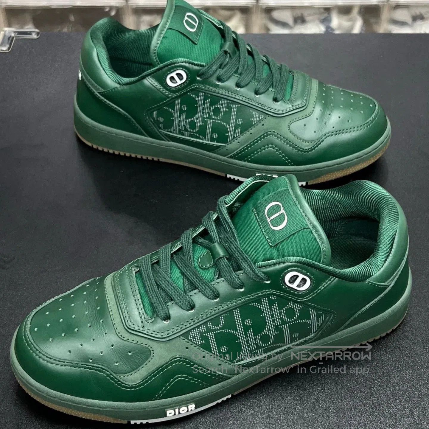 Dior dior b27 green low-top sneakers size 40. Size US 7 / EU 40 - 1 Thumbnail