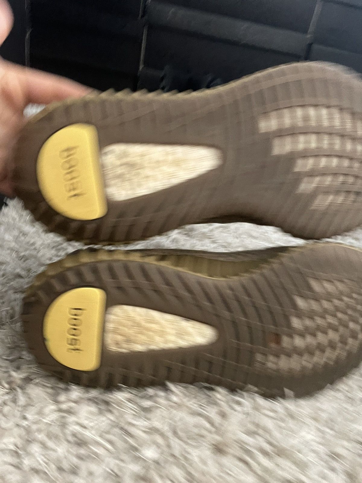Yeezy Yeezy 350 Earth Size US 11 / EU 44 - 9 Thumbnail