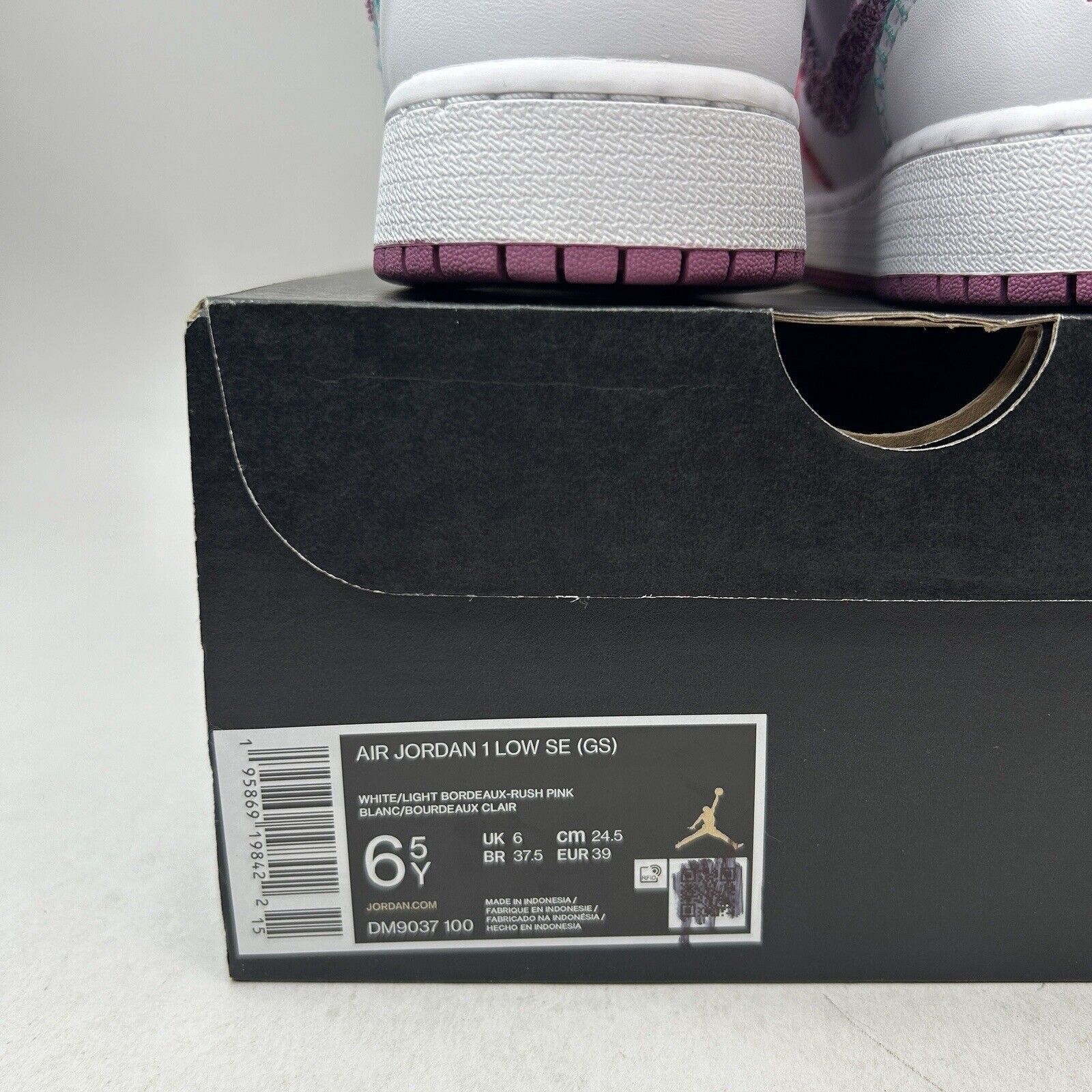 Nike Nike Air Jordan 1 Retro Low GS SE “Knit/Light Bordeaux” 2024 Size US 8 / IT 38 - 5 Thumbnail