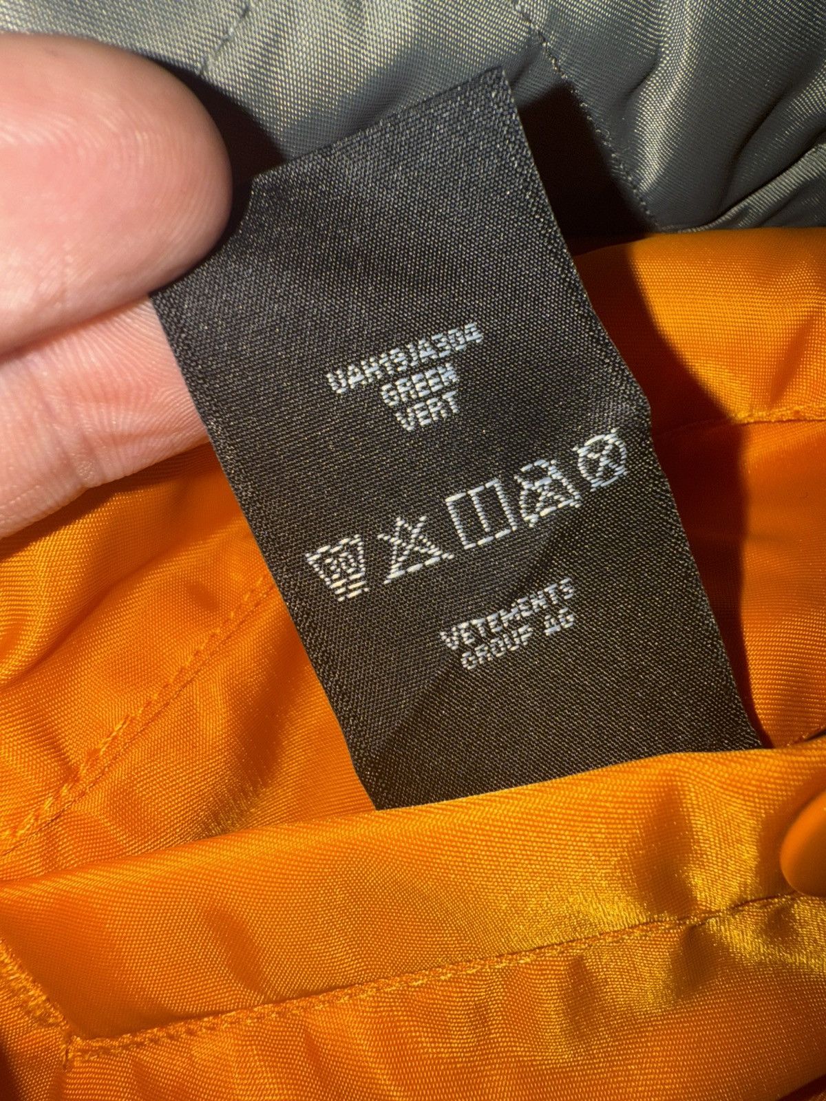 Alpha Industries × Vetements Vetements Alpha Industries Tribal Bomber Jacket Size US M / EU 48-50 / 2 - 8 Thumbnail