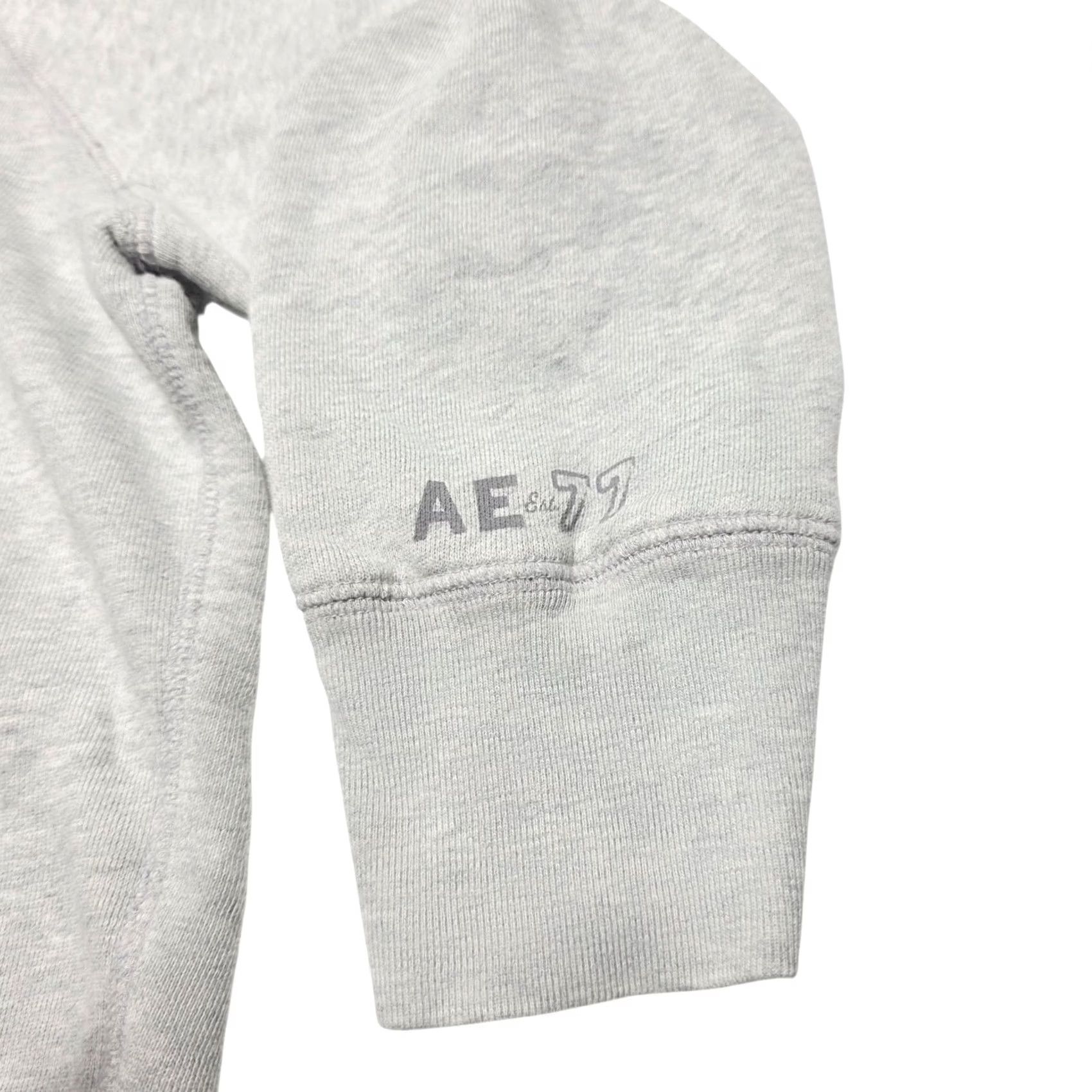 American Eagle Outfitters VINTAGE? No. American Eagle Outfitters Hoodie Women's Medium Gray 1/4 Zip Eagle Size M / US 6-8 / IT 42-44 - 3 Thumbnail