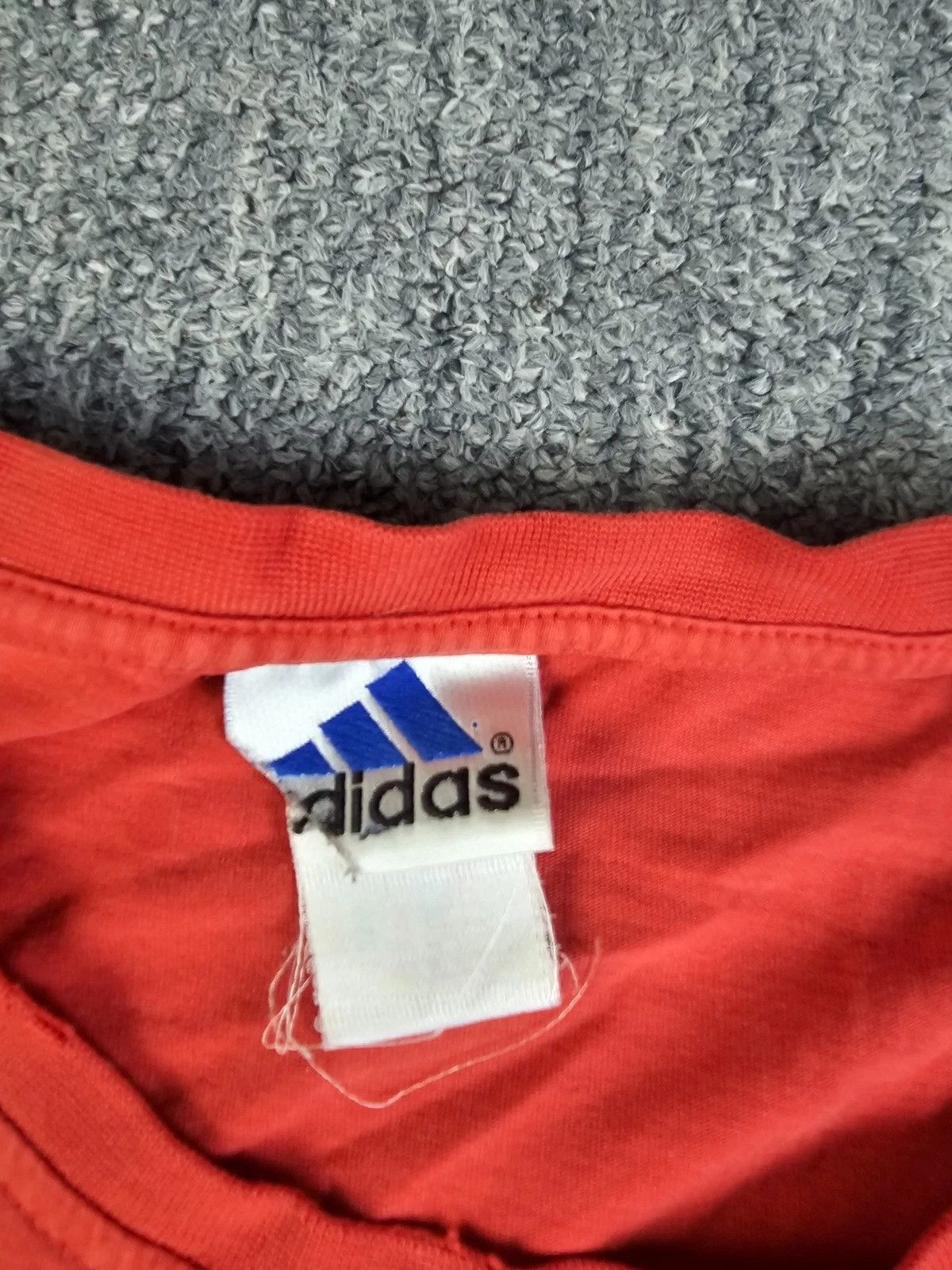 Adidas Adidas Y2K 2001 Spellout Faded Red Graphic Tee Vintage XL Size US XL / EU 56 / 4 - 7 Thumbnail