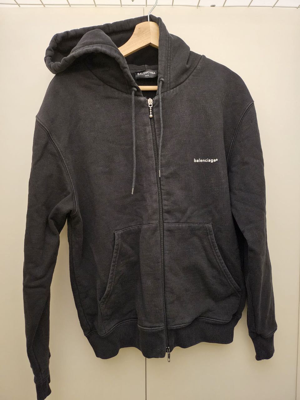 Balenciaga Copyright Logo Zip Hoodie Size US S / EU 44-46 / 1 - 1 Thumbnail