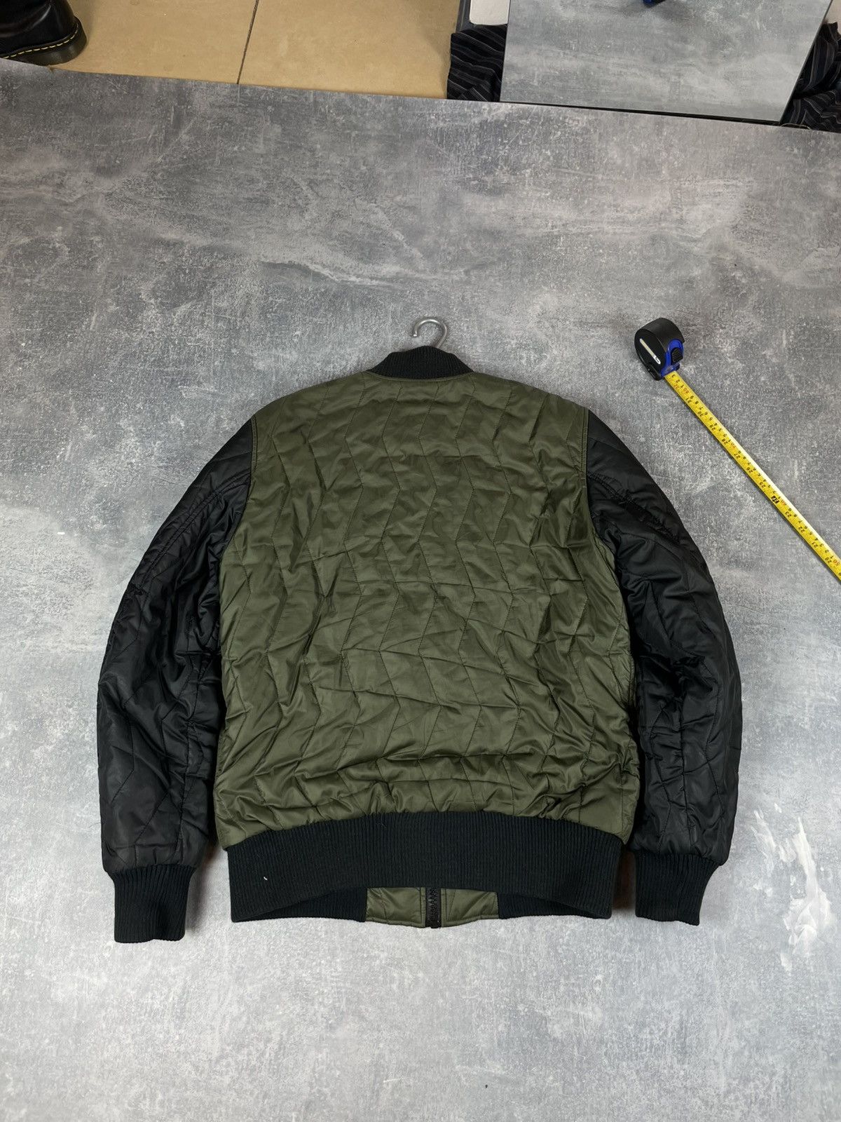Christopher Raeburn RARE Christopher Raeburn Y2K japanese olive bomber jacket Size US M / EU 48-50 / 2 - 6 Thumbnail