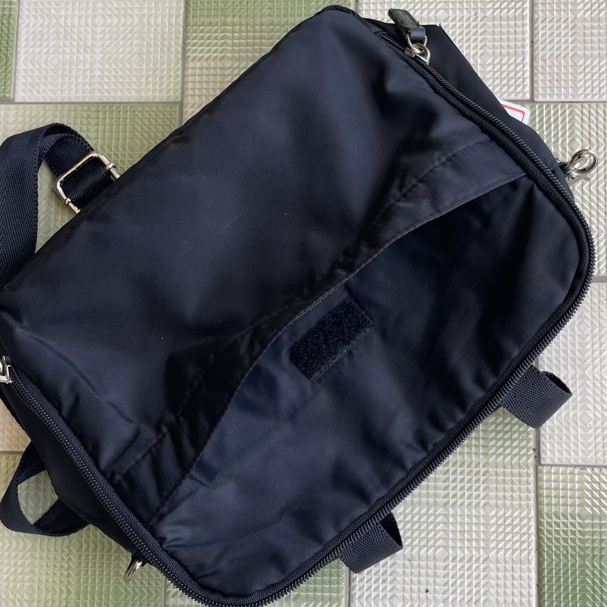 Hiroko Koshino Homme × Japanese Brand HIROKO KOSHINO BLACK NYLON MULTI POCKET SLING BAG Size ONE SIZE - 12 Thumbnail