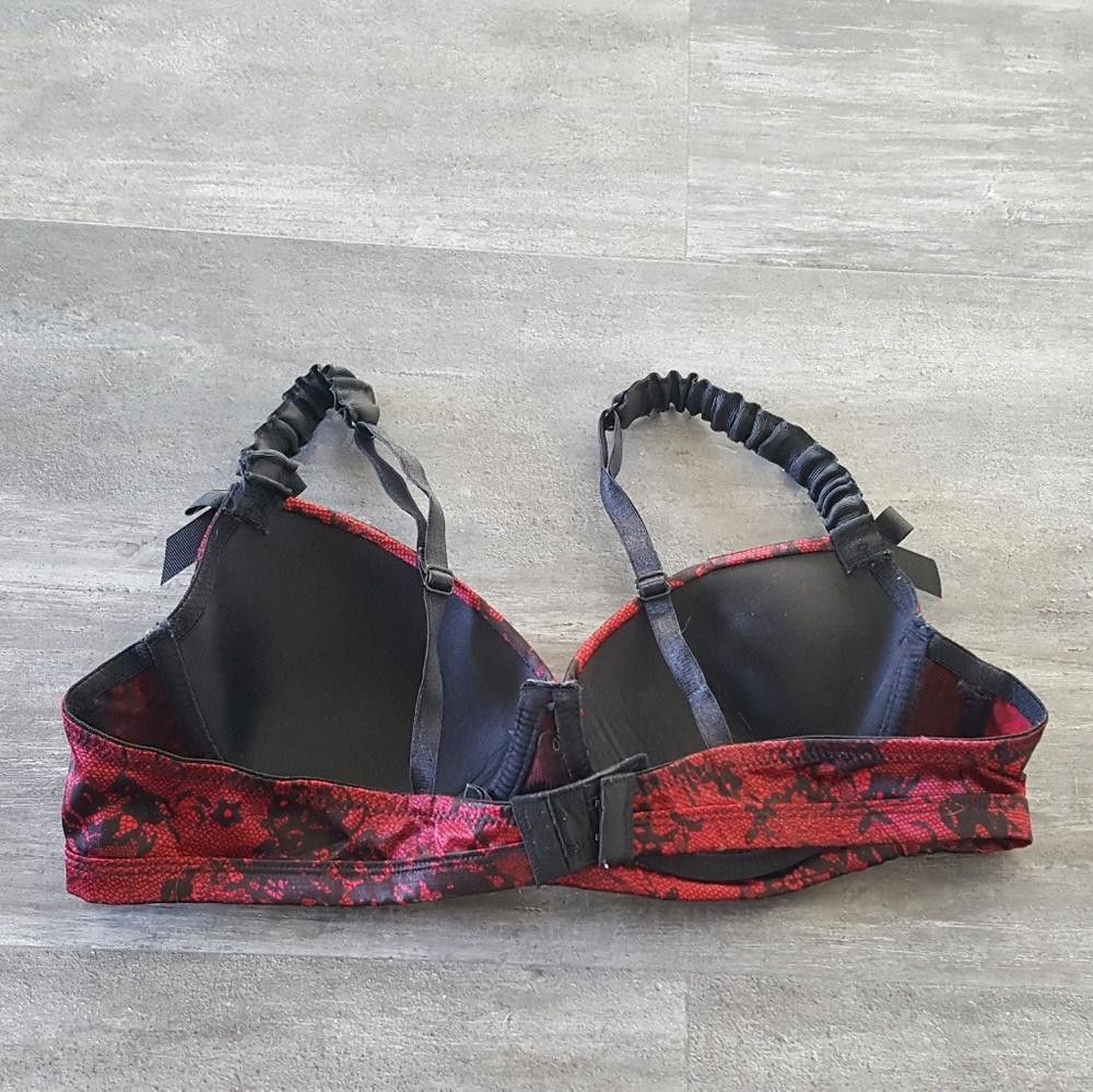 Designer Red Black Fredericks Seduction Satin Bra Size ONE SIZE - 2 Thumbnail