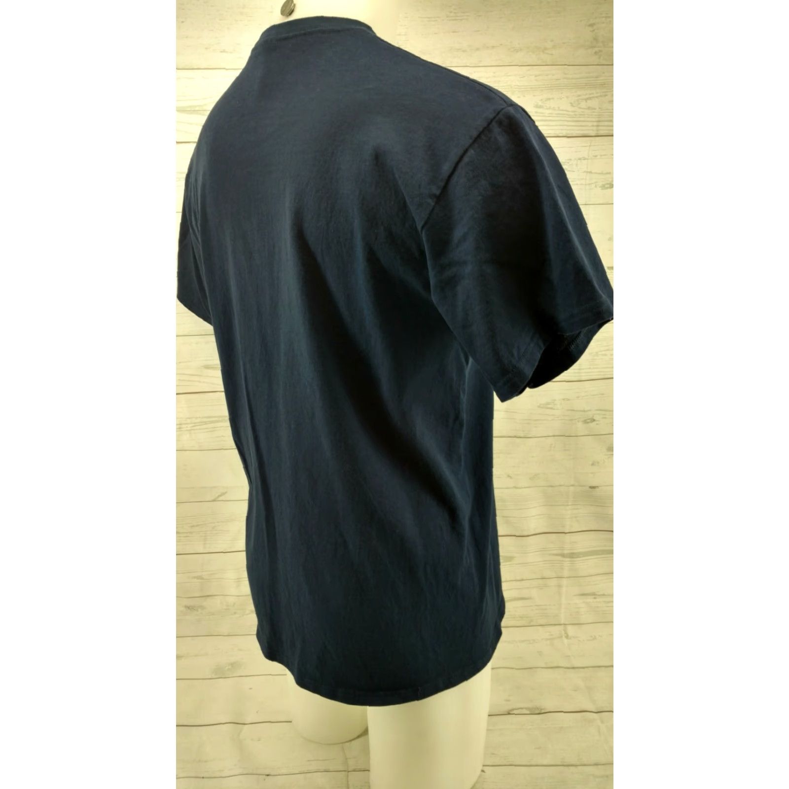 Disney Disney Aladdin Magic Carpet Silhouette Men's Short Sleeve Cotton T-shirt Large Size US L / EU 52-54 / 3 - 5 Thumbnail