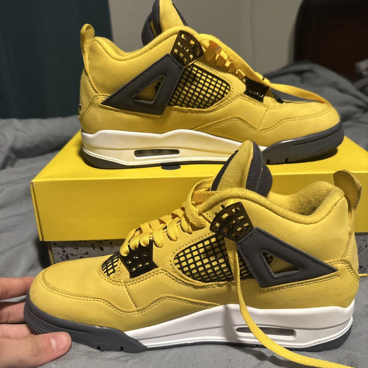 Jordan Brand Jordan 4 lighting size 8.5 Size US 8 / EU 41 - 1 Thumbnail