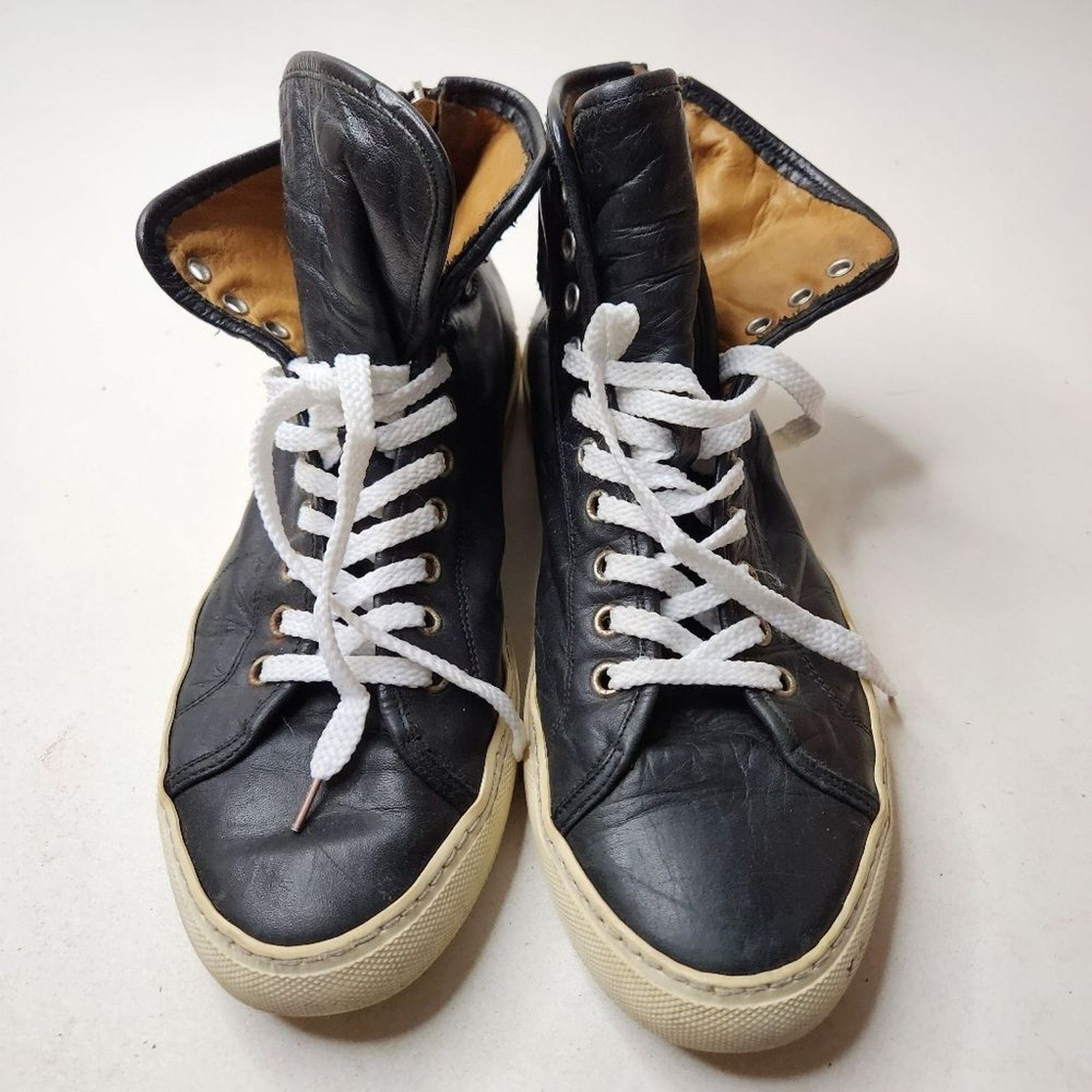 Common Projects Common Projects High Black Leather Hi-Top Sneakers Sz 39 40 Size US 6.5 / EU 39-40 - 3 Thumbnail
