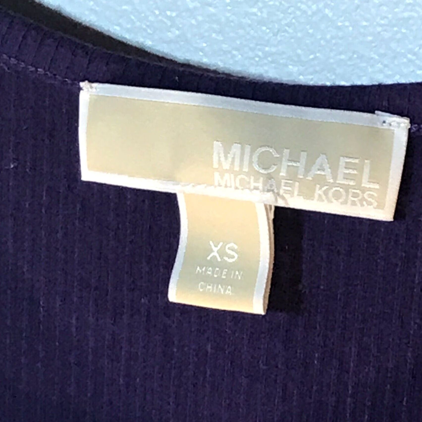 Michael Kors Michael Kors Purple Cold Shoulder Blouse Womens XS Designer Size XS / US 0-2 / IT 36-38 - 2 Thumbnail