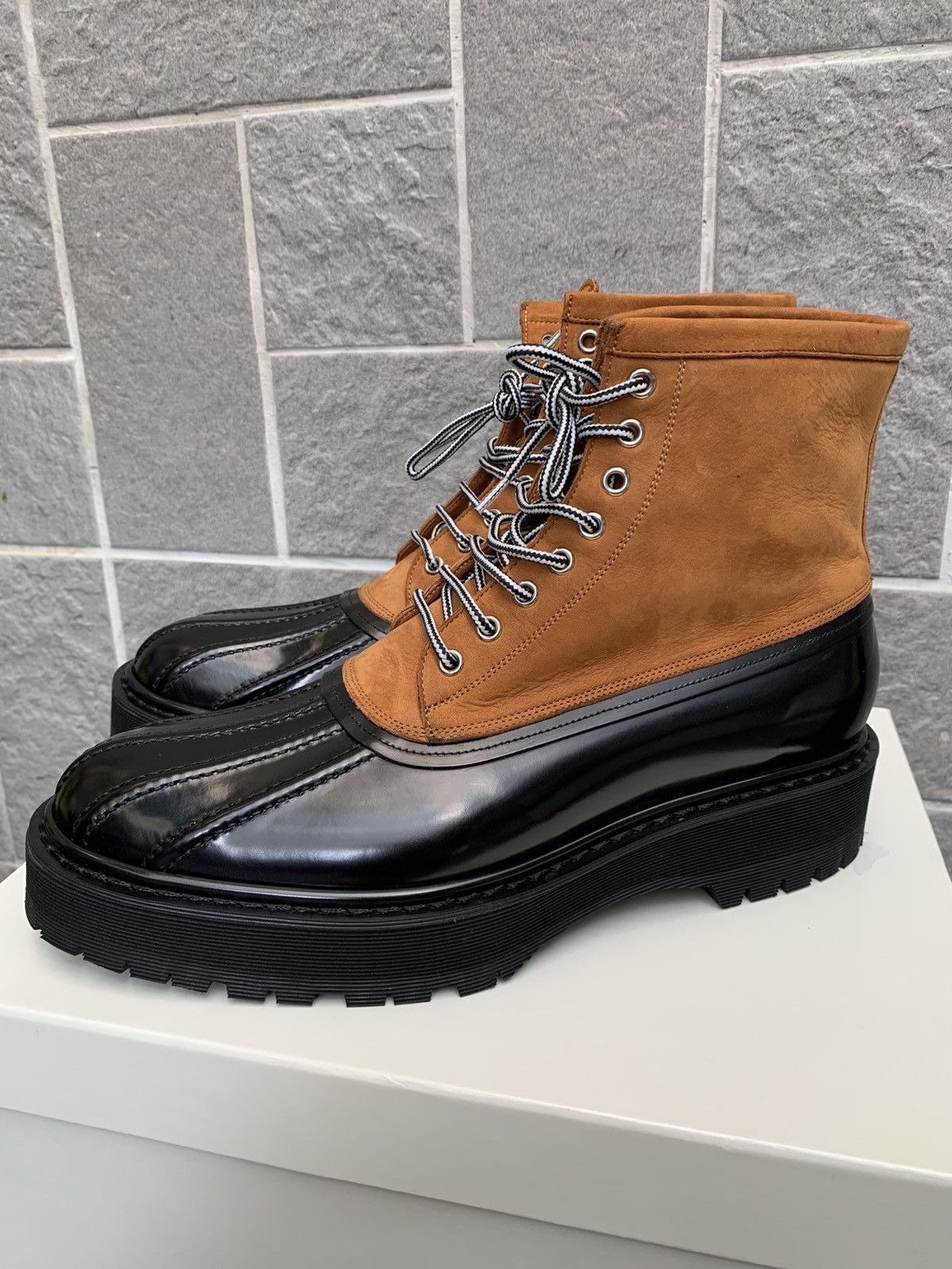Givenchy Camden Snow Boots beige/black Size US 12 / EU 45 - 5 Thumbnail