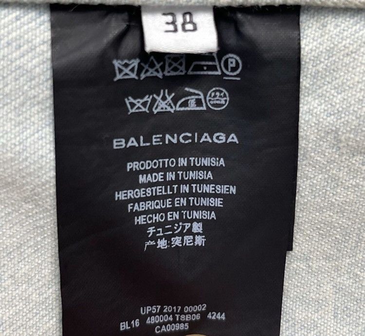 Balenciaga Balenciaga denim jacket 2412-Nextarrow Size US S / EU 44-46 / 1 - 5 Thumbnail