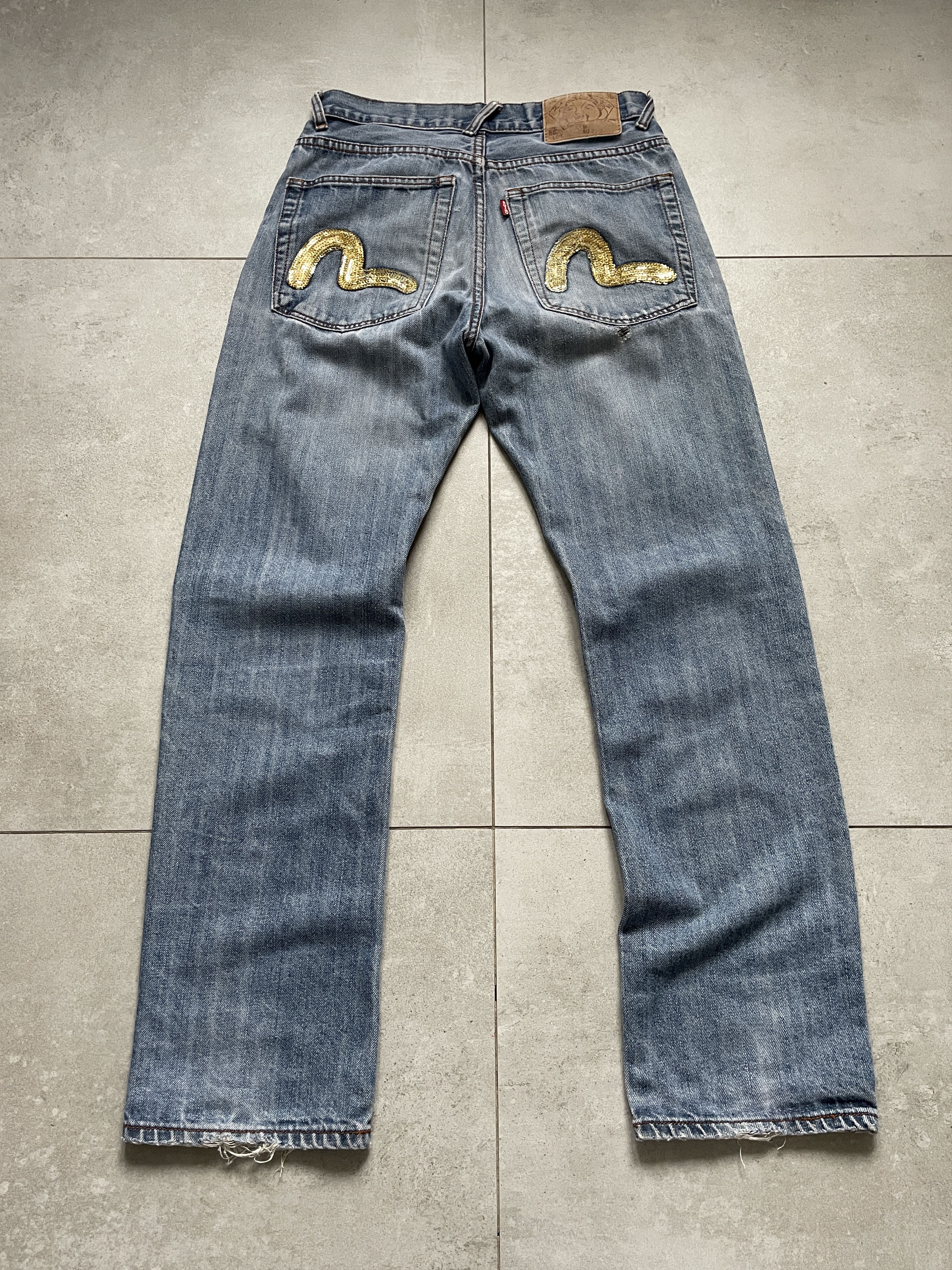 Evisu VINTAGE Y2K EVISU DISTRESSED LIGHT BLUE DENIM GOLD LOGO Size US 30 / EU 46 - 1 Thumbnail