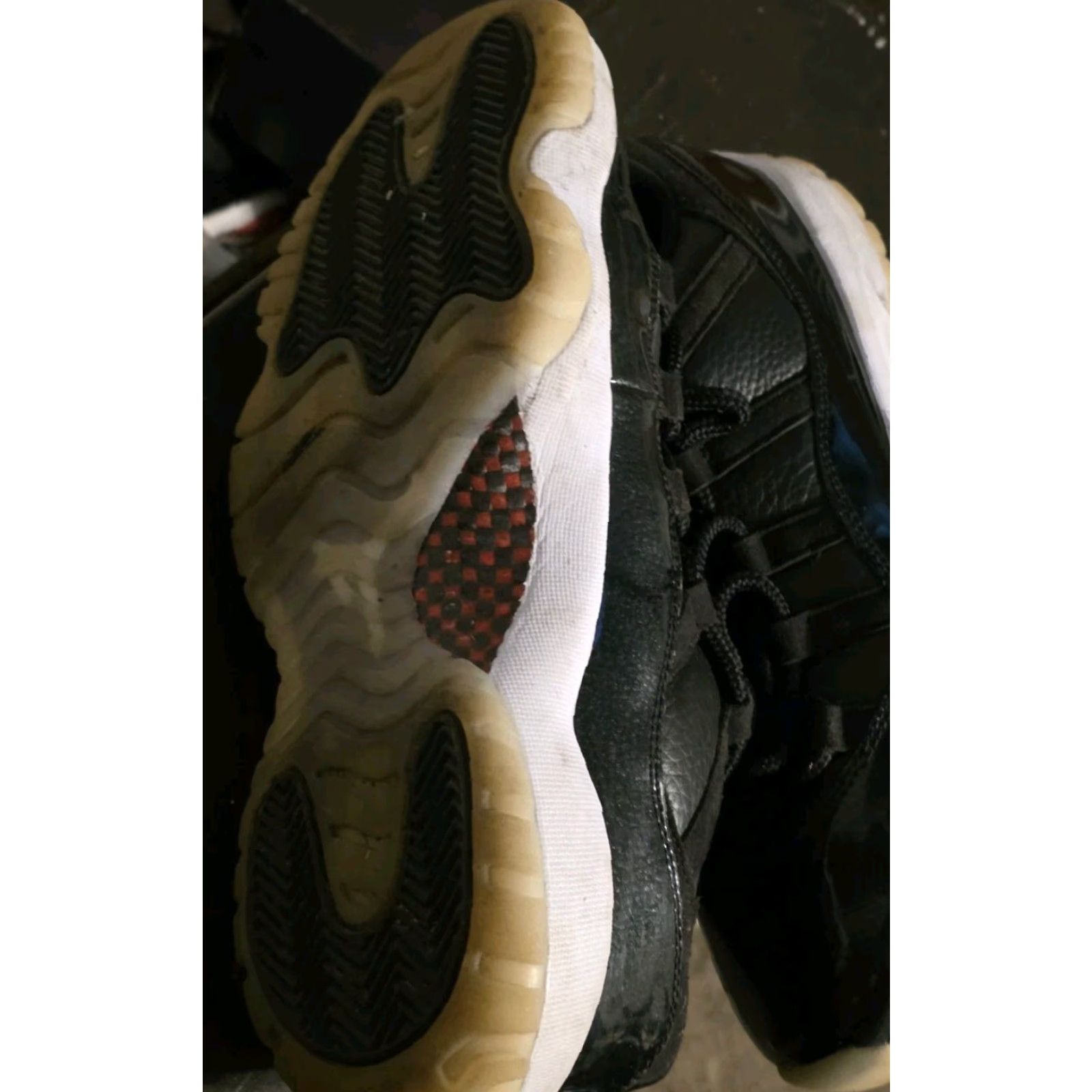 Jordan Brand Air Jordan 11 Retro Low 72-10 Size 9.5 Black Nike Sneaker Men Jordan AV2187-001 Size US 10 / EU 43 - 3 Thumbnail