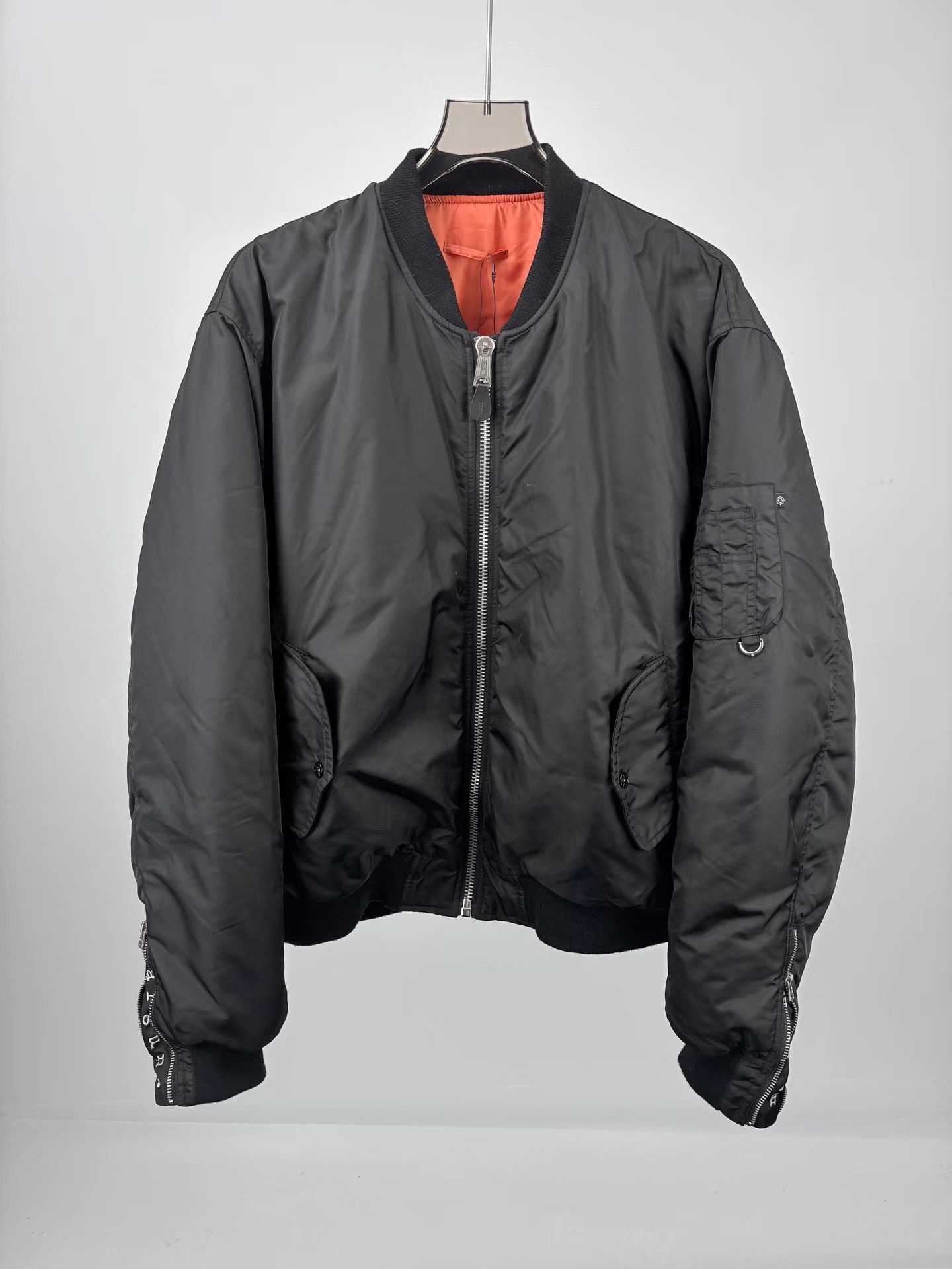 Mastermind Japan MMJ MASTERMIND × ROARGUNS Collaboration MA-1 Bomber Jacket Size US L / EU 52-54 / 3 - 1 Thumbnail