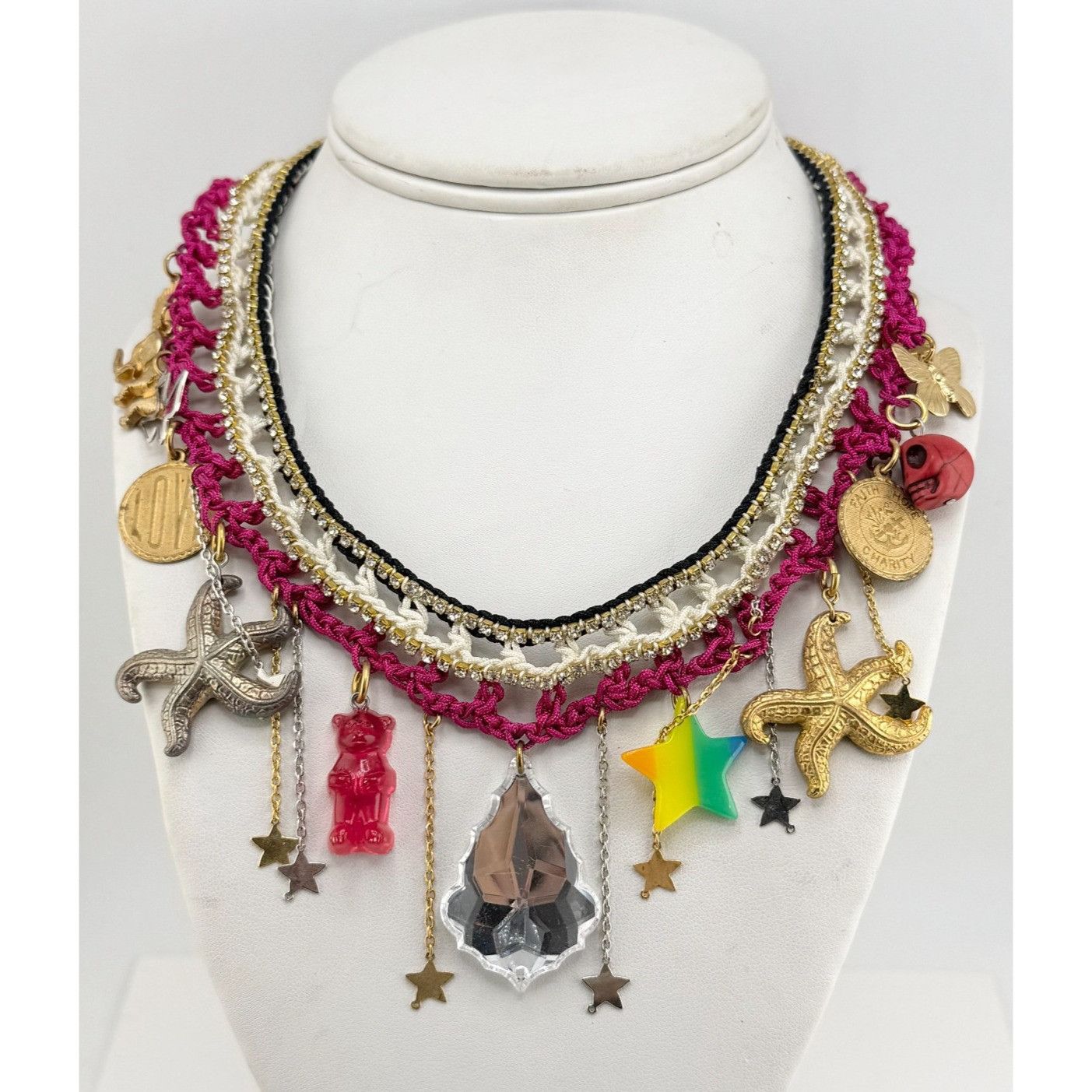 Vintage Vintage crochet knit rhinestone collar charm necklace Size ONE SIZE - 1 Thumbnail