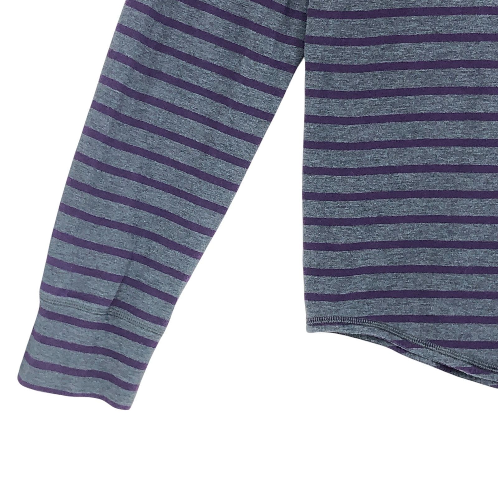 Lululemon Lululemon Size L Shirt Henley Long Sleeve Stripe Gray Purple Size US L / EU 52-54 / 3 - 4 Thumbnail