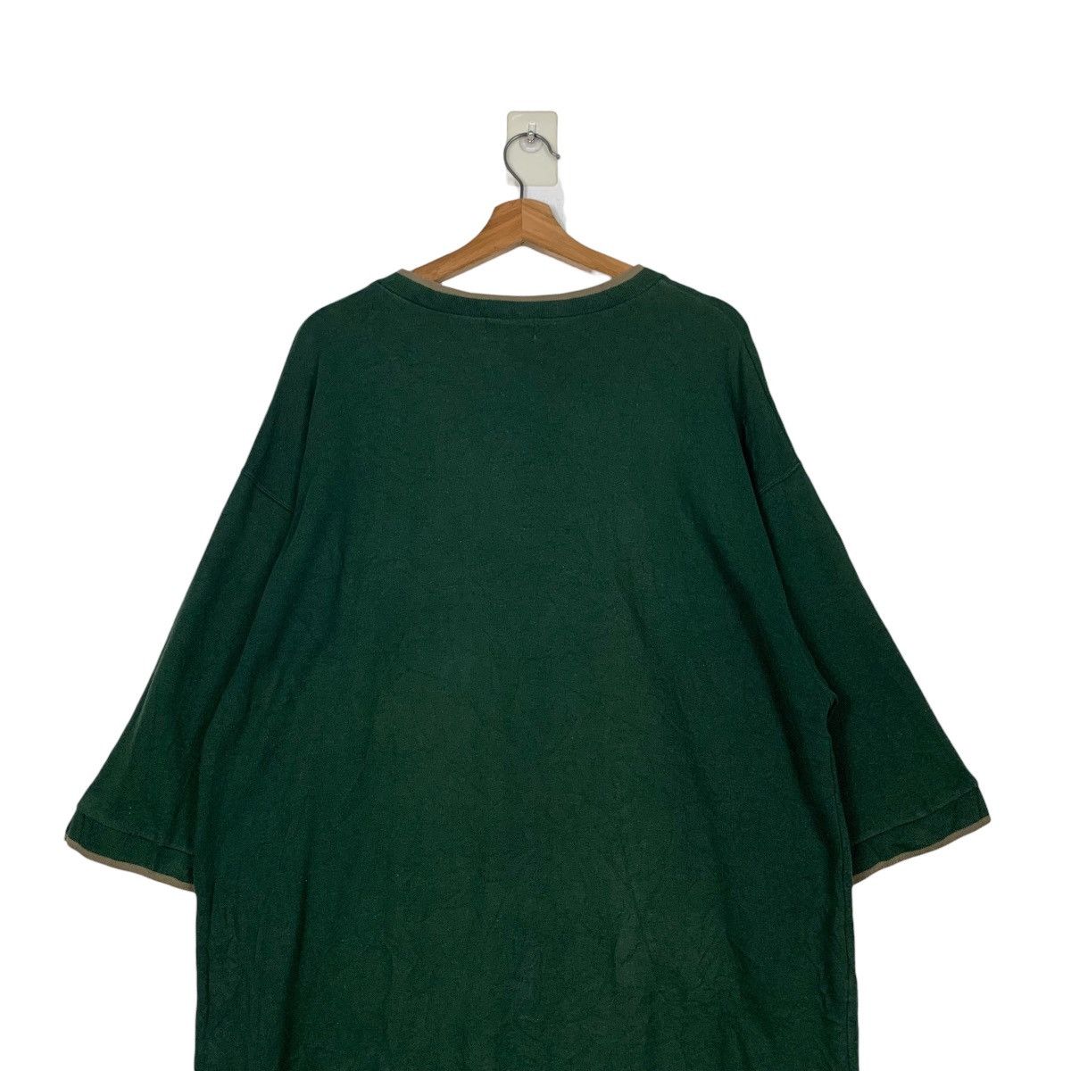 Fila 90’s FILA Short Sleeve Green V Neck Sweatshirt #2399-C107 Size US XL / EU 56 / 4 - 8 Thumbnail